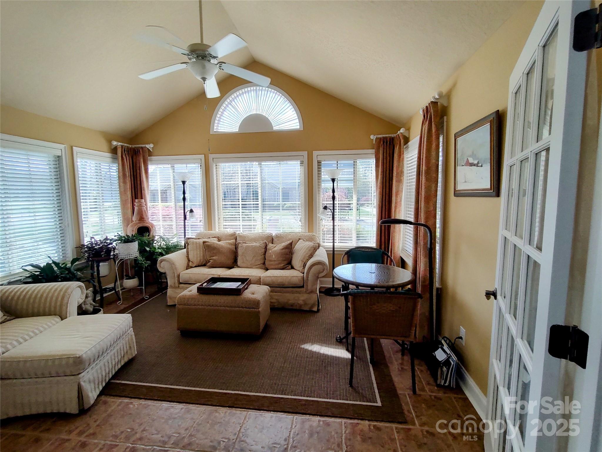 811 Wynnshire Drive A Property Photo 12