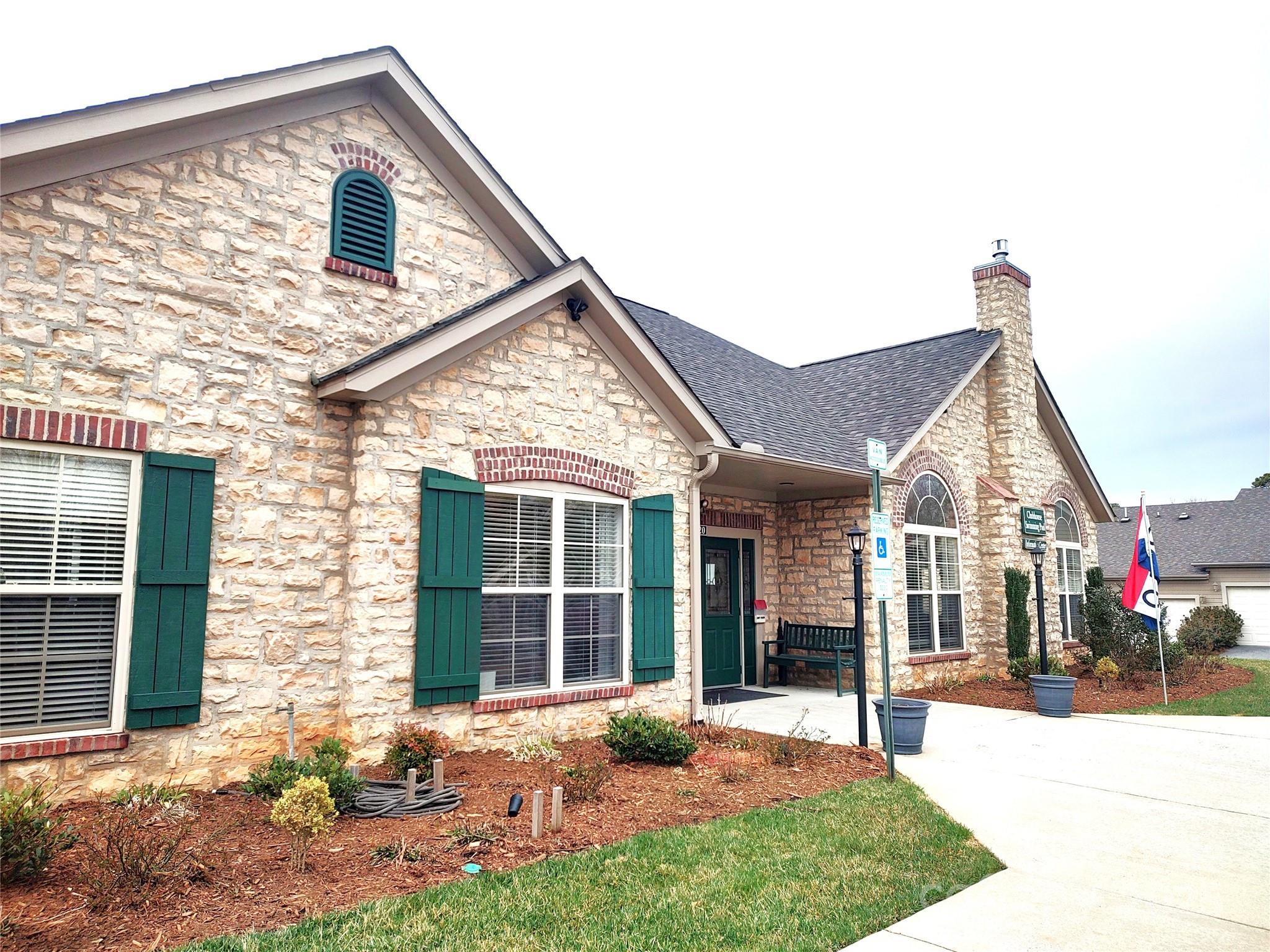 811 Wynnshire Drive A Property Photo 32