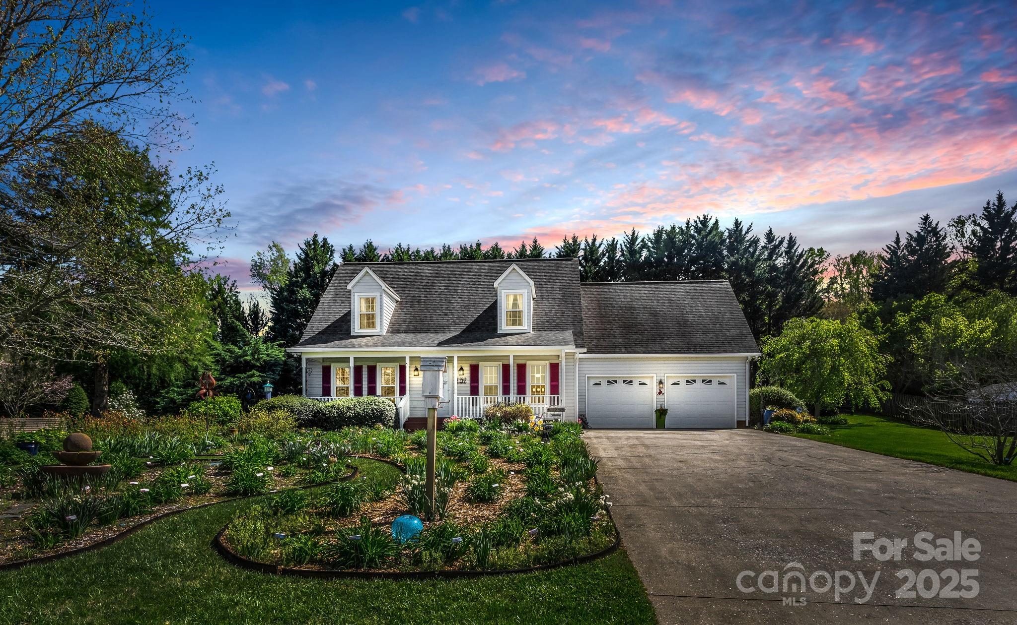 124 Fox Meadow Drive Property Photo