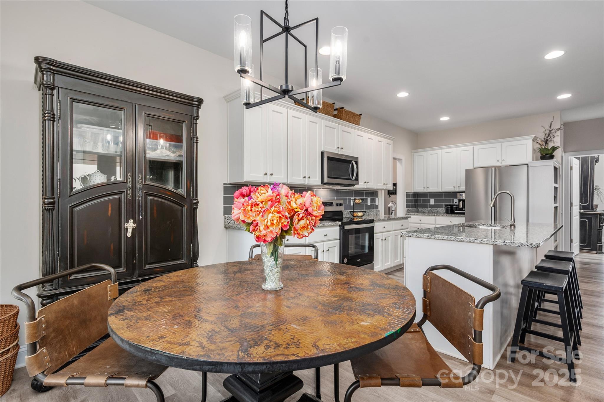 8209 Bella Vista Court Property Photo 15