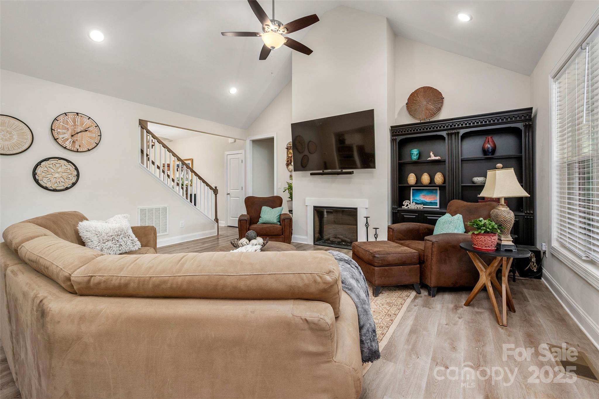 8209 Bella Vista Court Property Photo 20