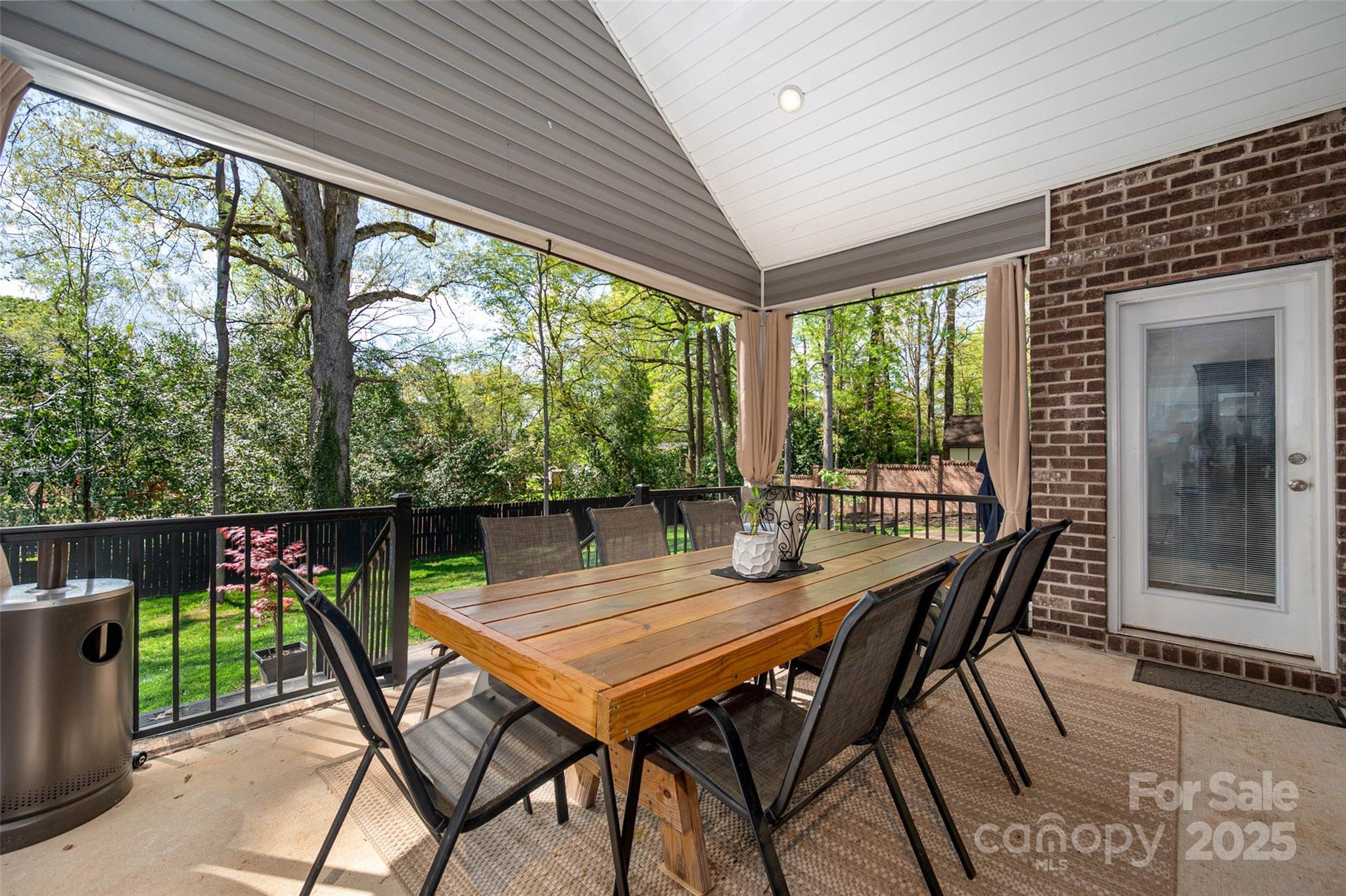 8209 Bella Vista Court Property Photo 39