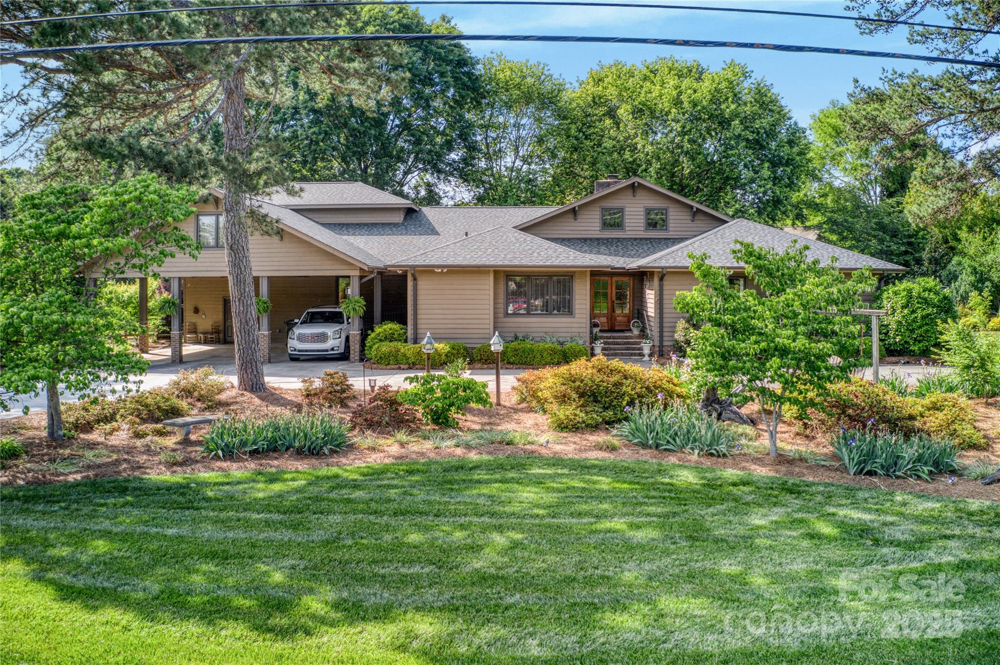 10315 Washam Potts Road Property Photo