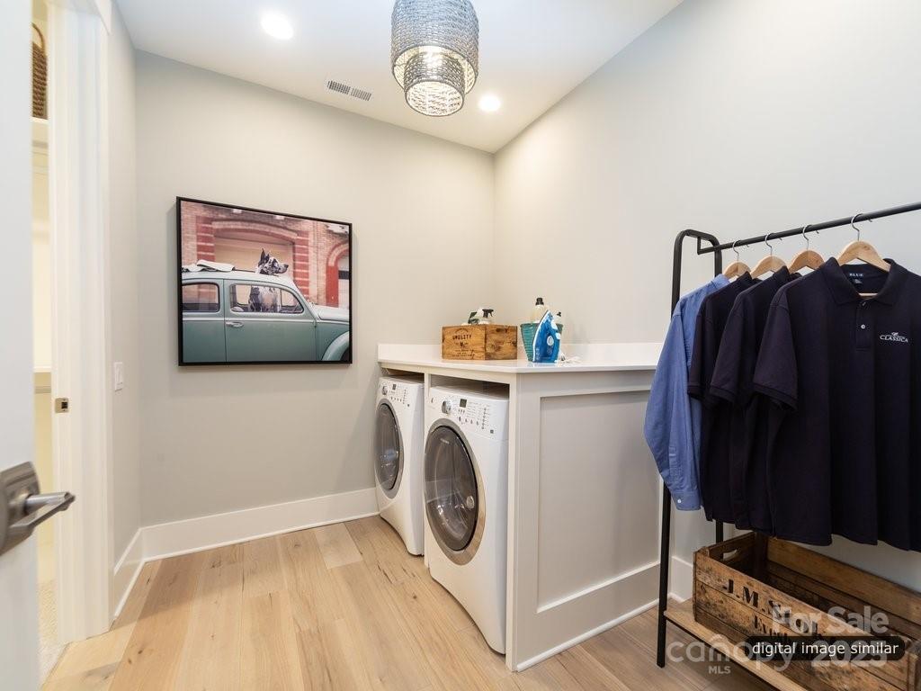 8805 Wingard Drive Property Photo 9