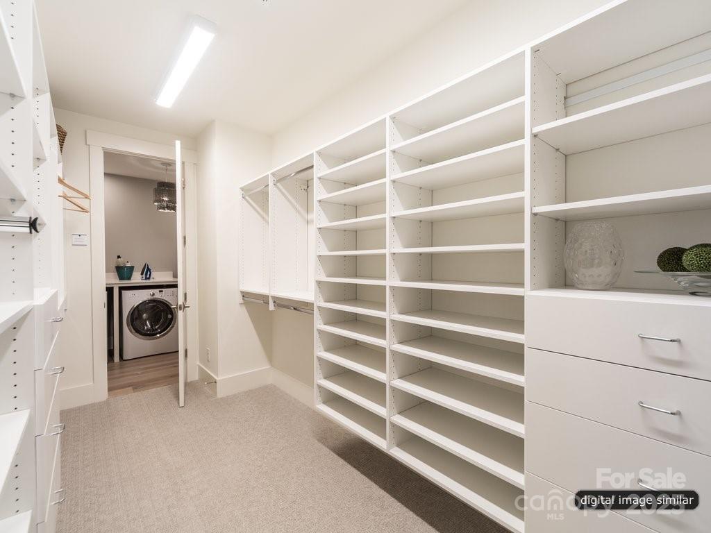 8805 Wingard Drive Property Photo 14