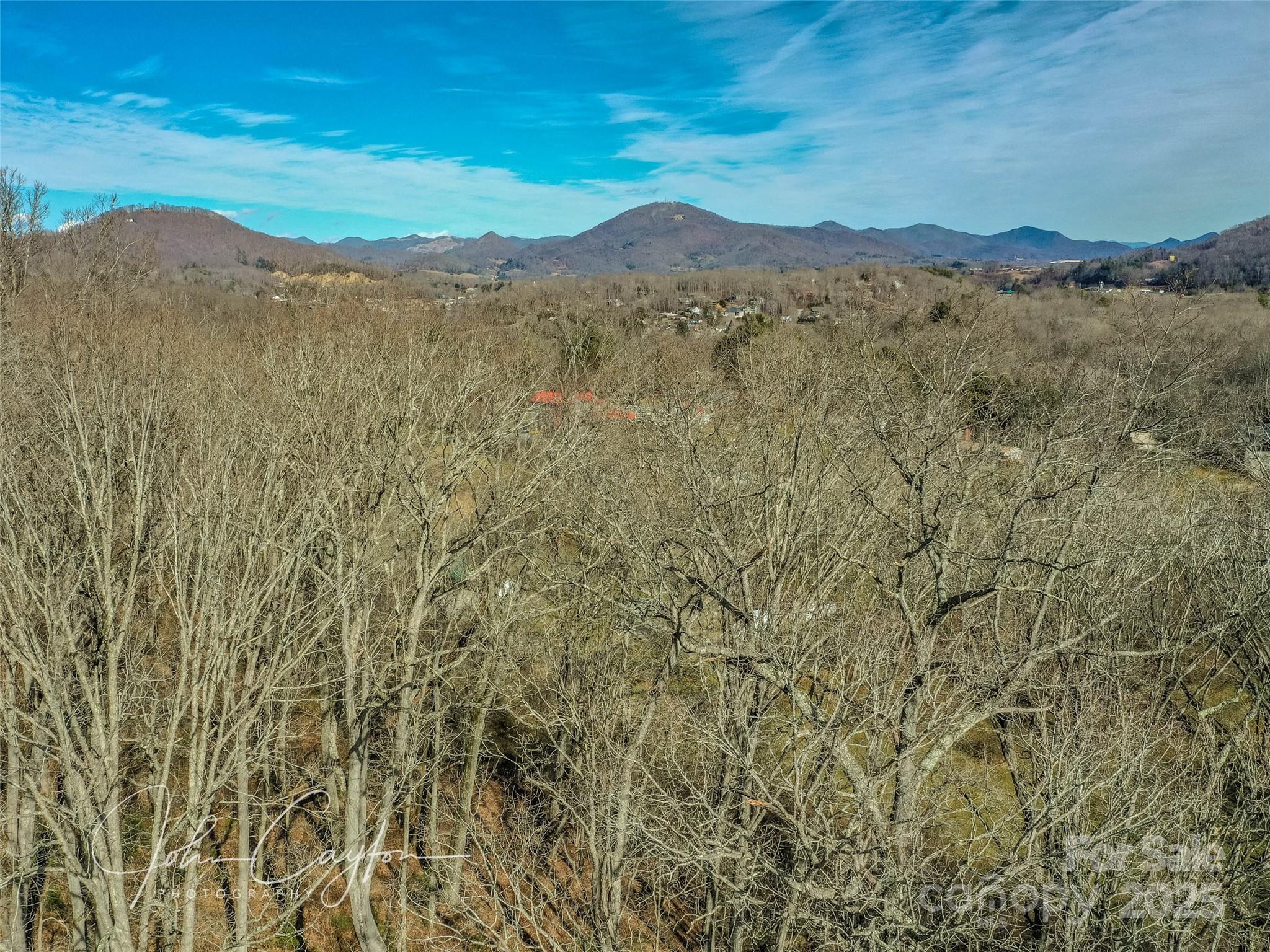 000 Great Smoky Mountain Expressway Property Photo 3