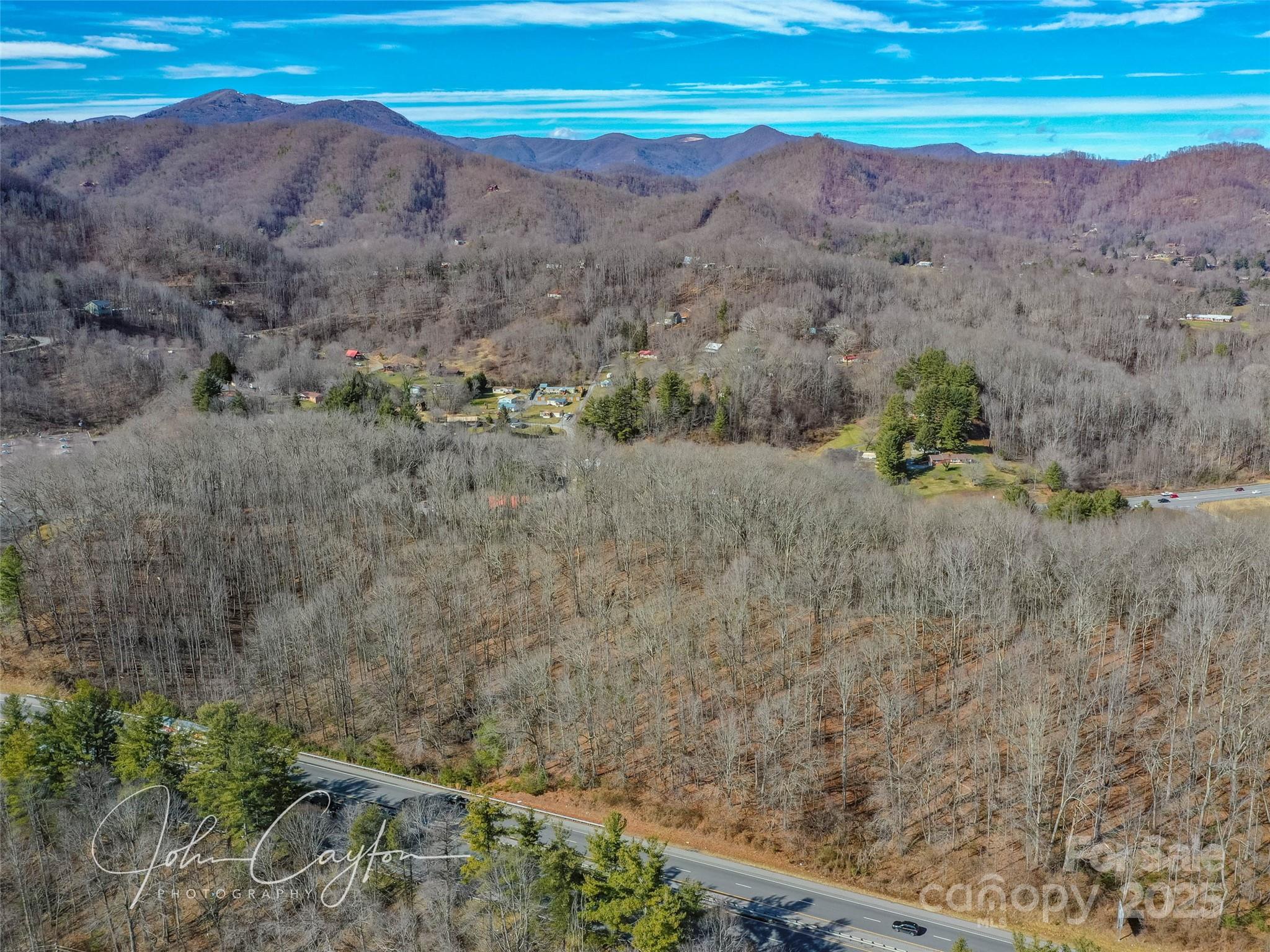 000 Great Smoky Mountain Expressway Property Photo 4