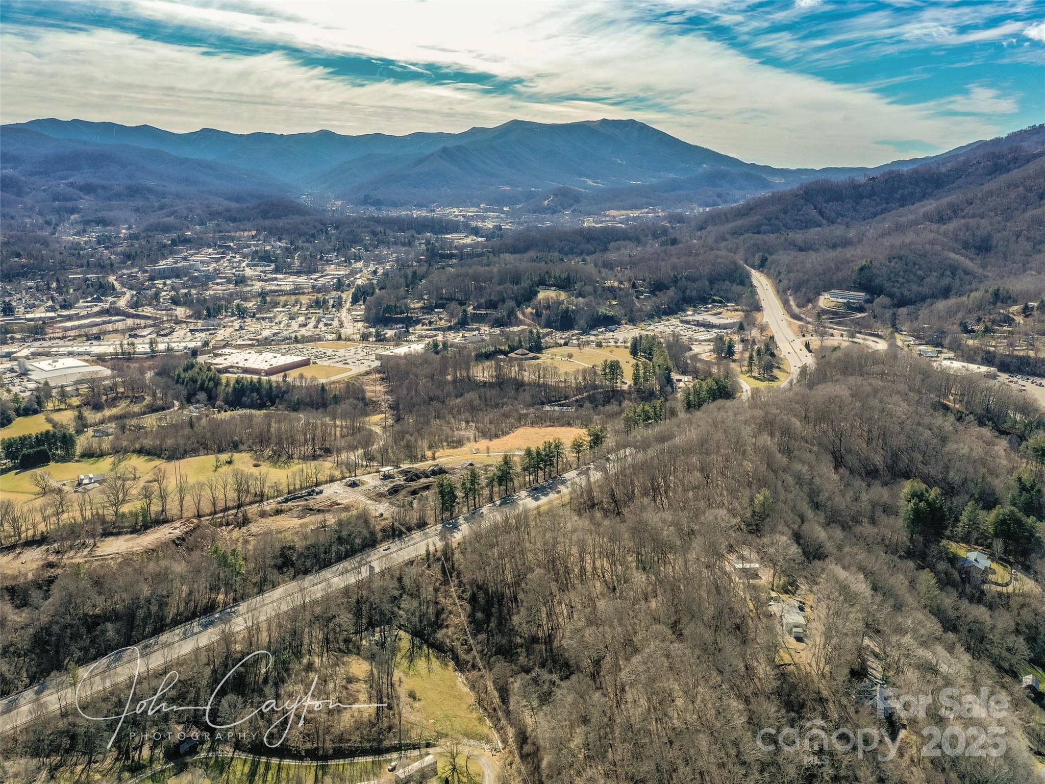 000 Great Smoky Mountain Expressway Property Photo 6