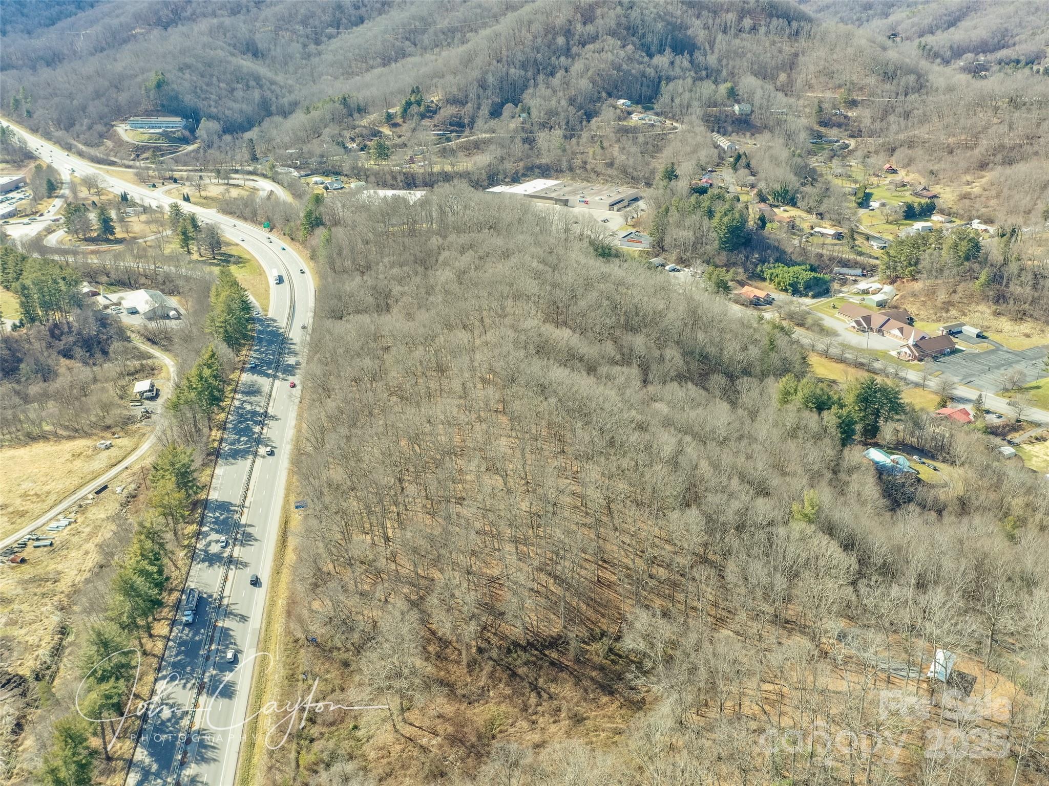 000 Great Smoky Mountain Expressway Property Photo 9