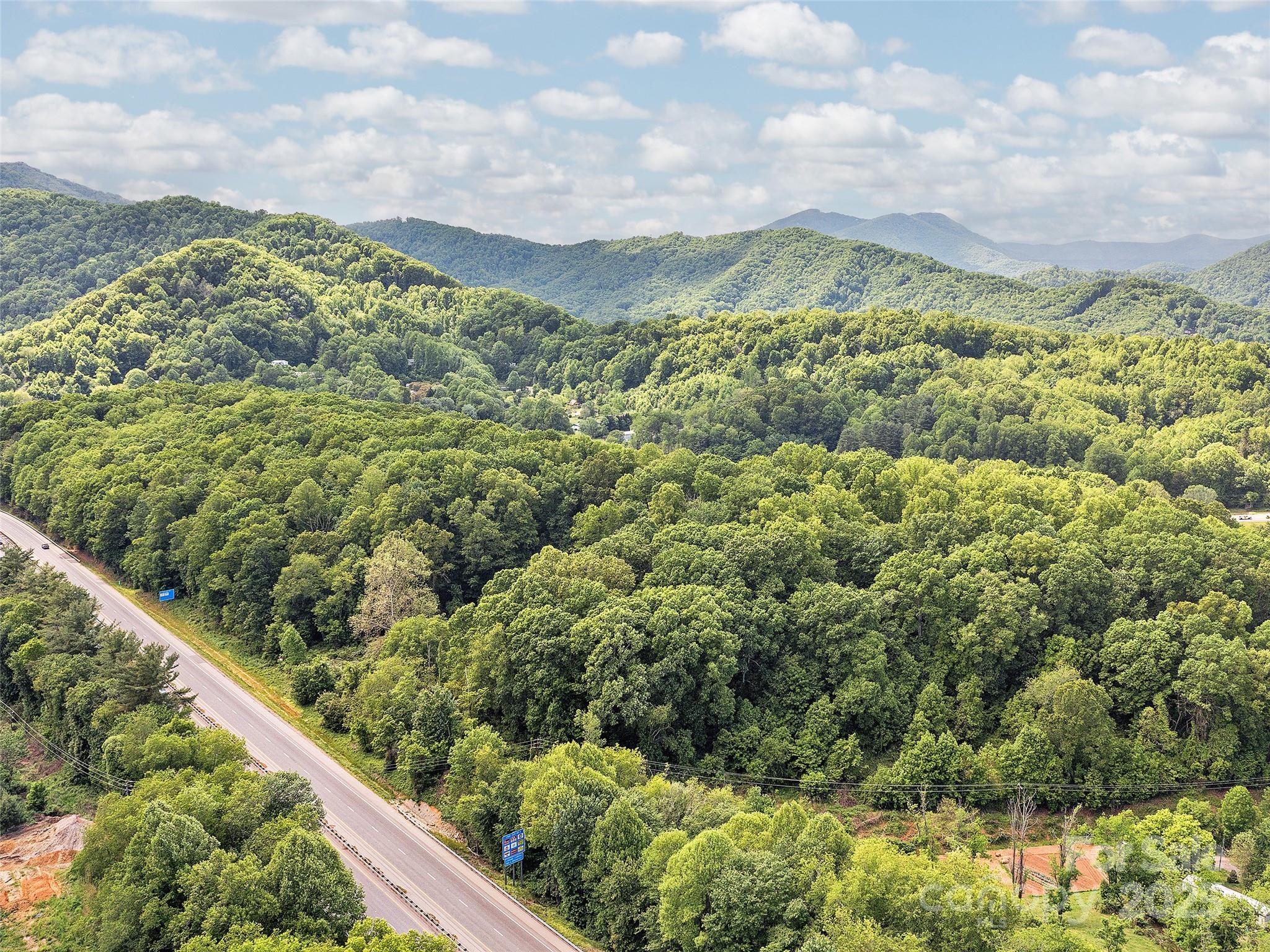 000 Great Smoky Mountain Expressway Property Photo 22