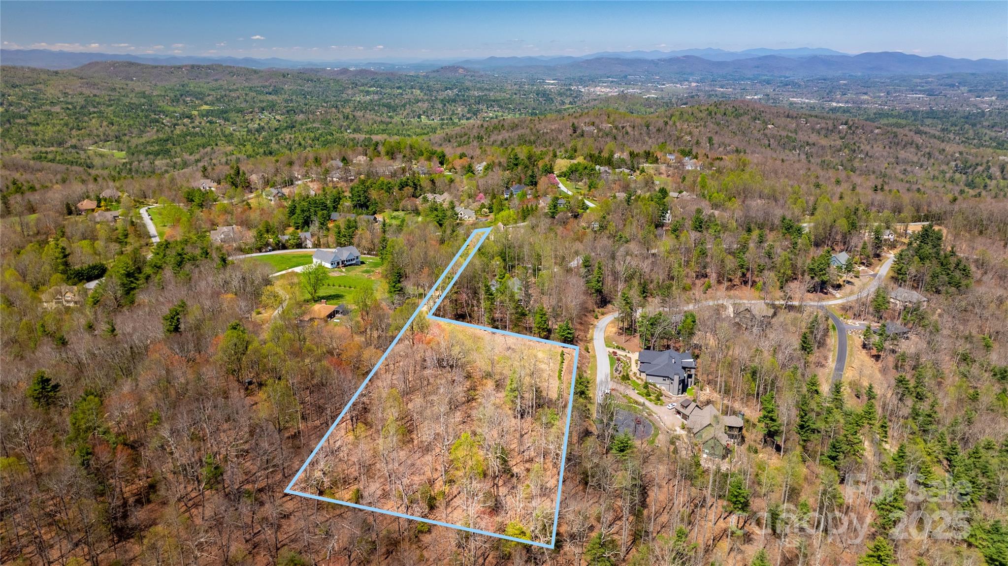 3509 Pinnacle Mountain Road Property Photo 1
