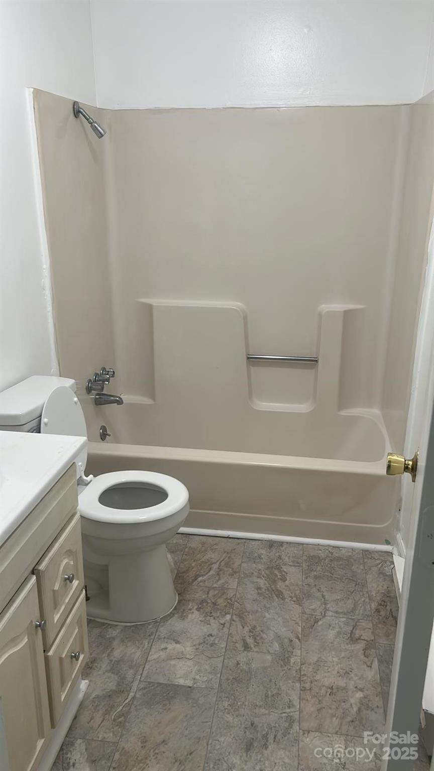 2403 Markwood Lane Property Photo 3