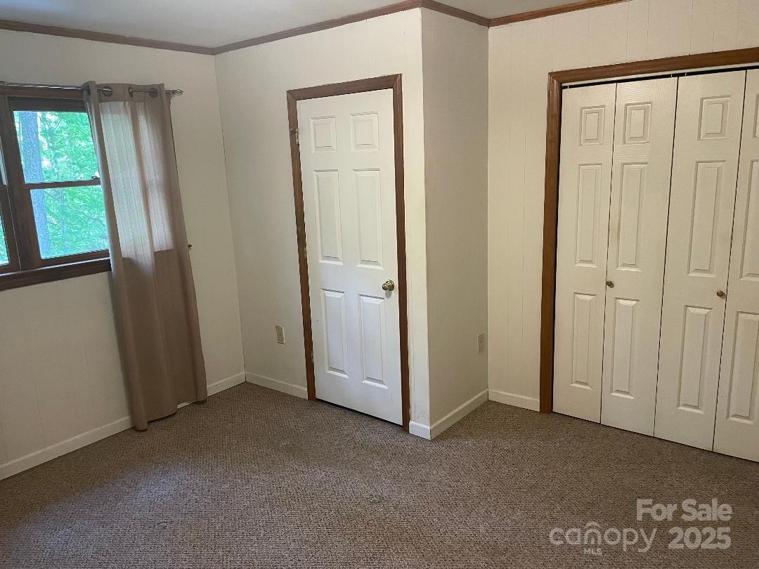 1300 Irish Potato Road Property Photo 35