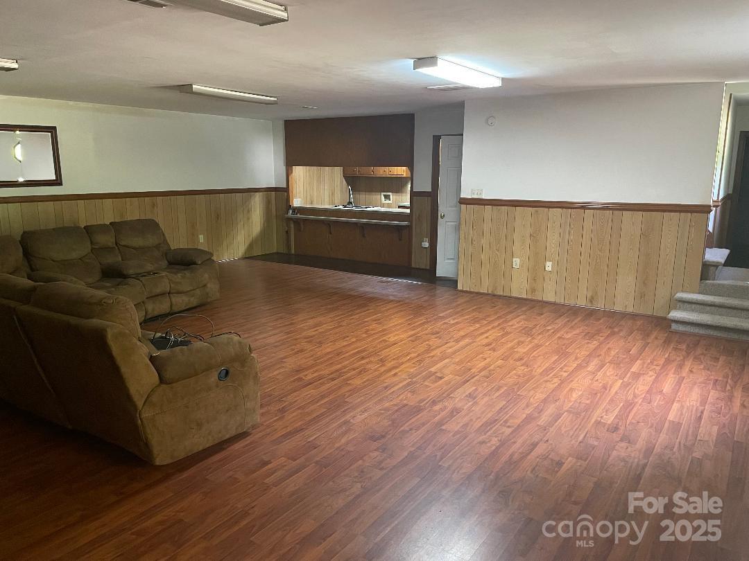 1300 Irish Potato Road Property Photo 37