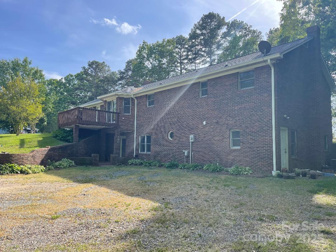 1300 Irish Potato Road Property Photo 44