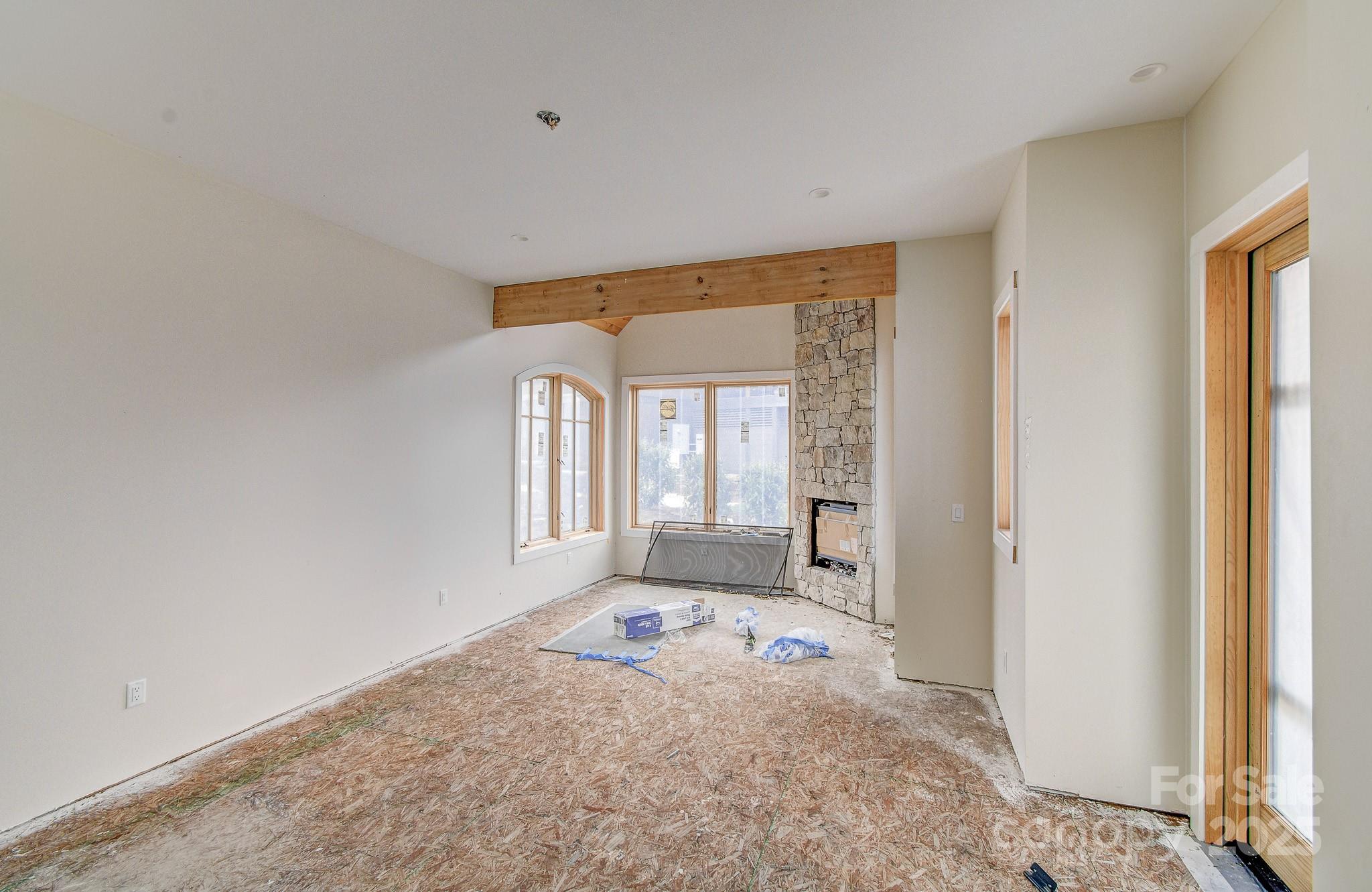 475 Dancing Bear Drive Property Photo 9