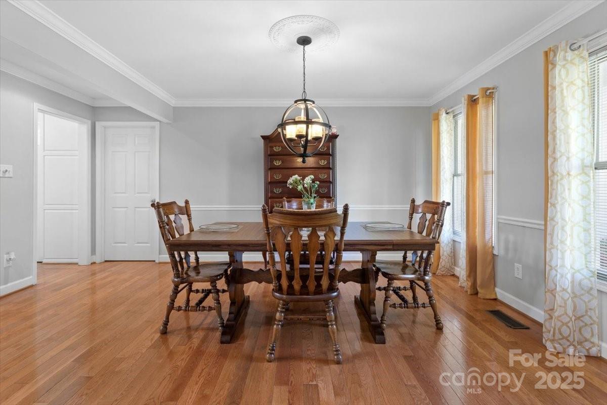 106 Zurich Lane Property Photo 15