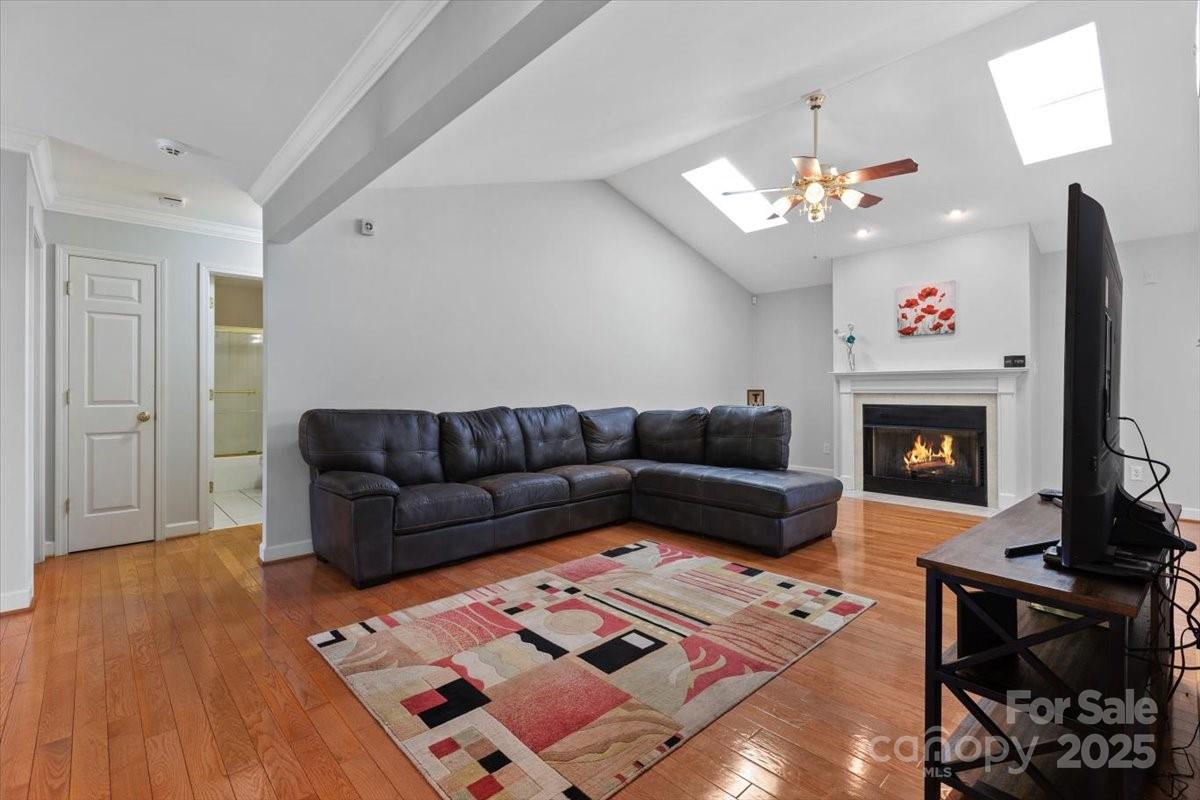 106 Zurich Lane Property Photo 16