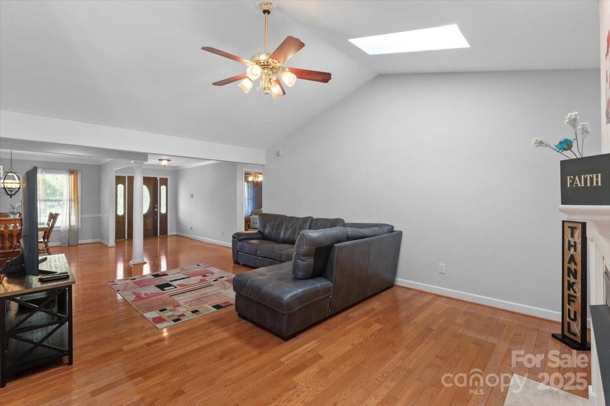 106 Zurich Lane Property Photo 24