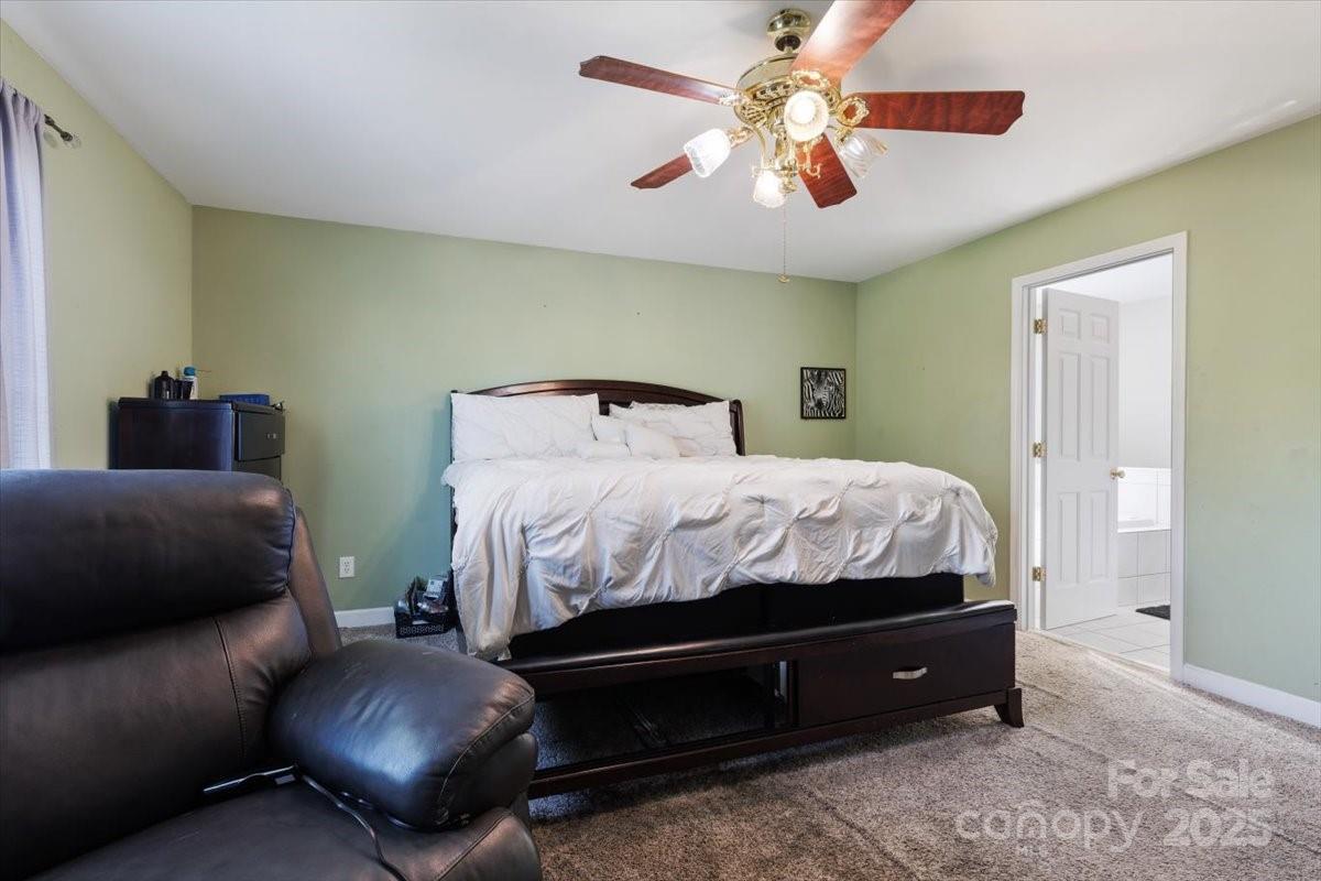 106 Zurich Lane Property Photo 29