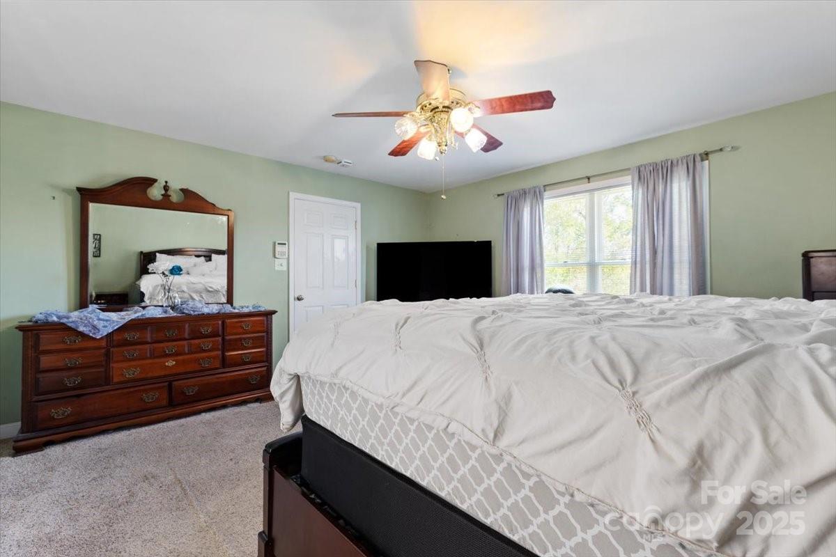 106 Zurich Lane Property Photo 30