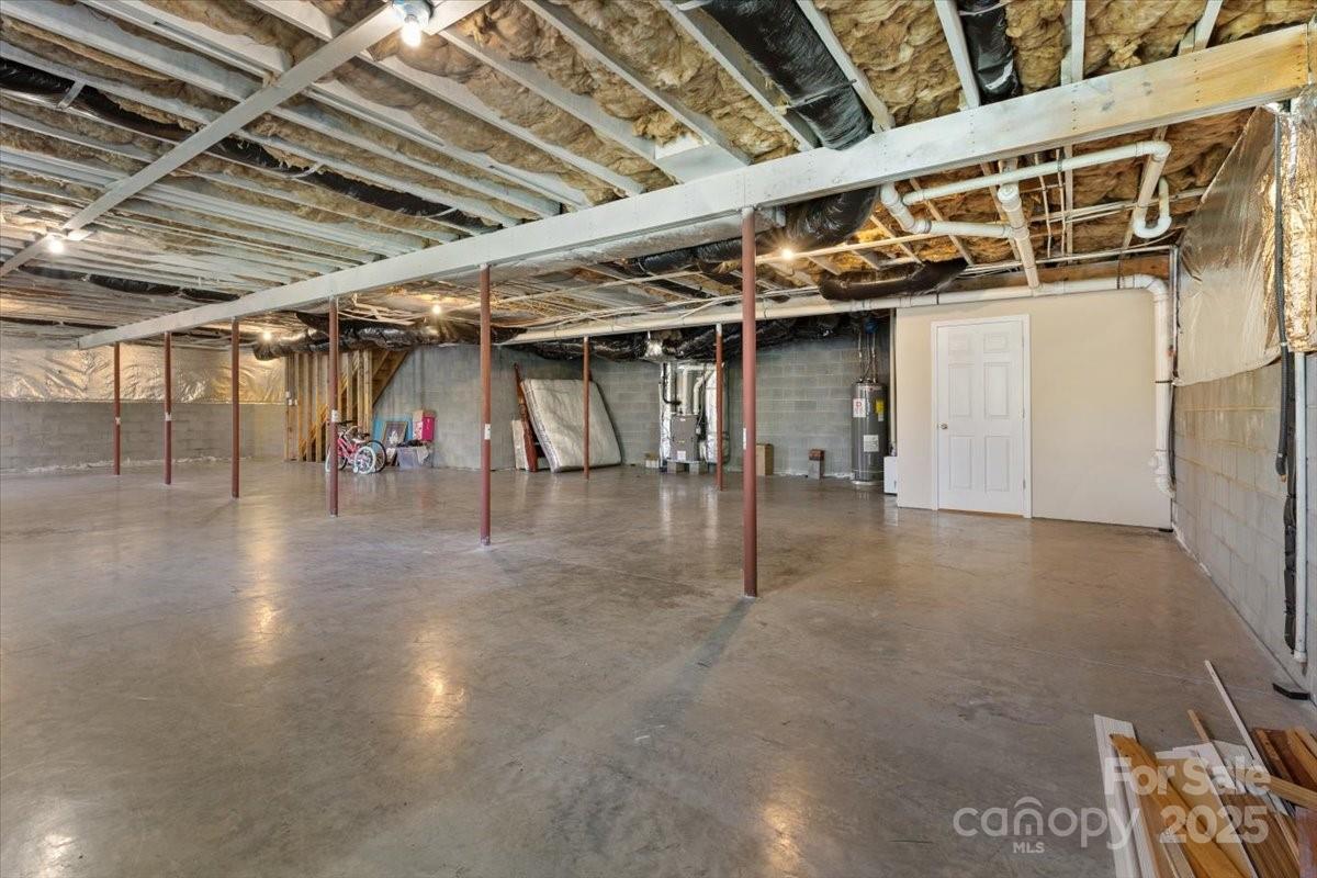 106 Zurich Lane Property Photo 36