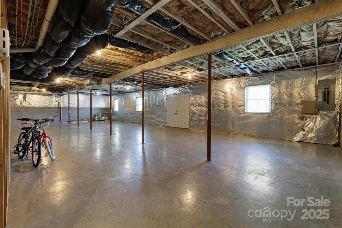 106 Zurich Lane Property Photo 37