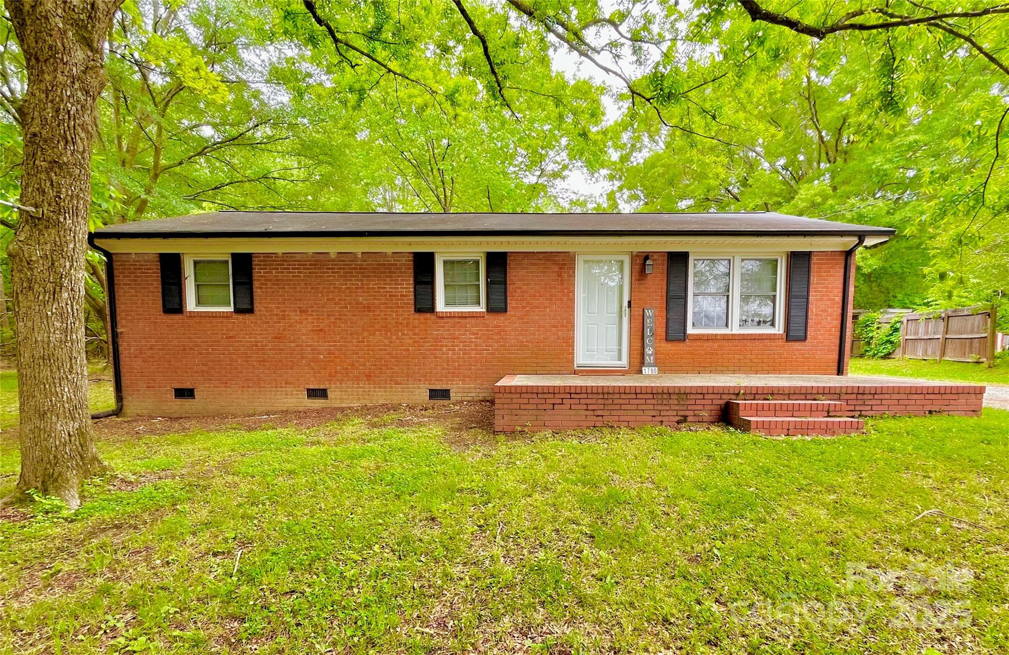 1780 Short Street Property Photo