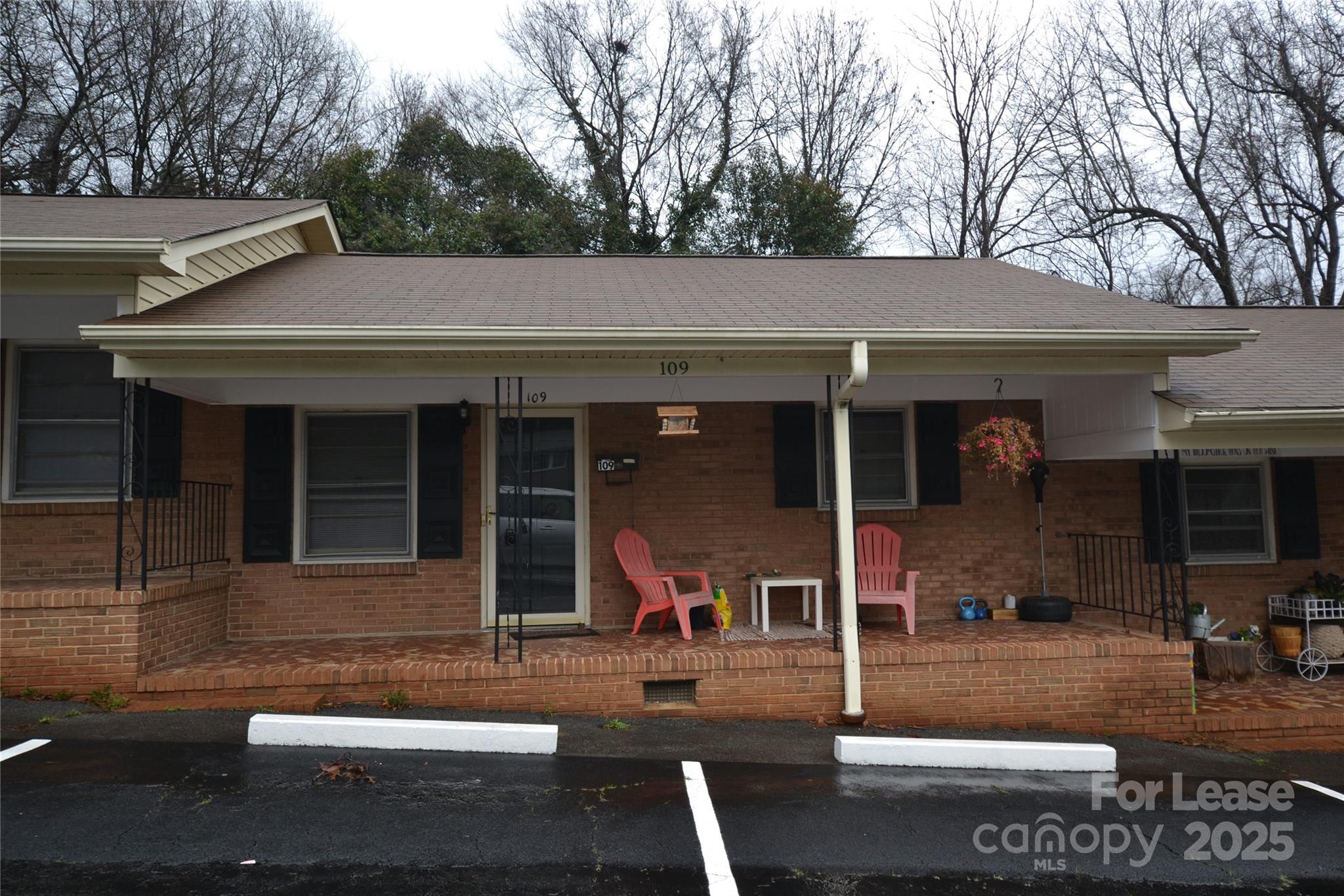 109 Ferstl Avenue Property Photo