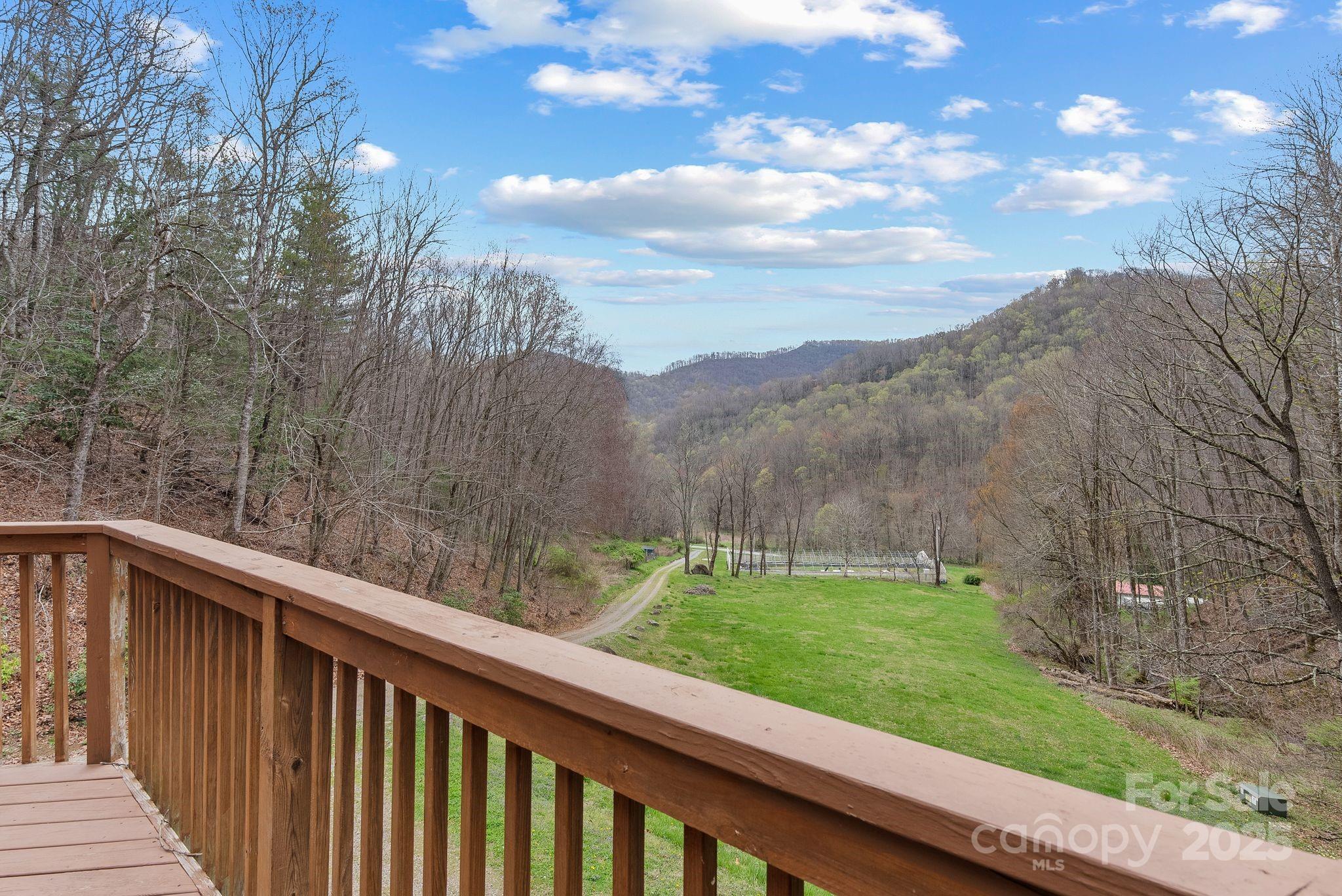 8020 Meadow Fork Road Property Photo 9