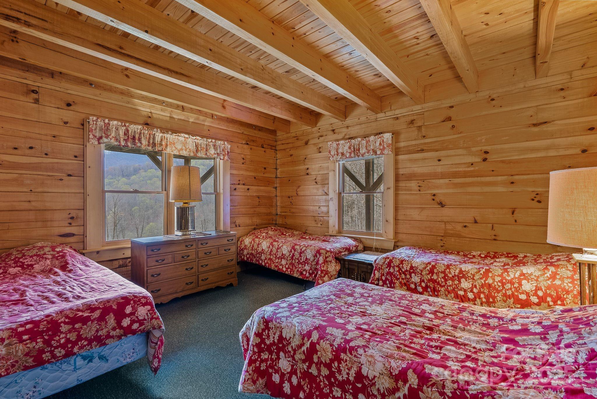 8020 Meadow Fork Road Property Photo 15