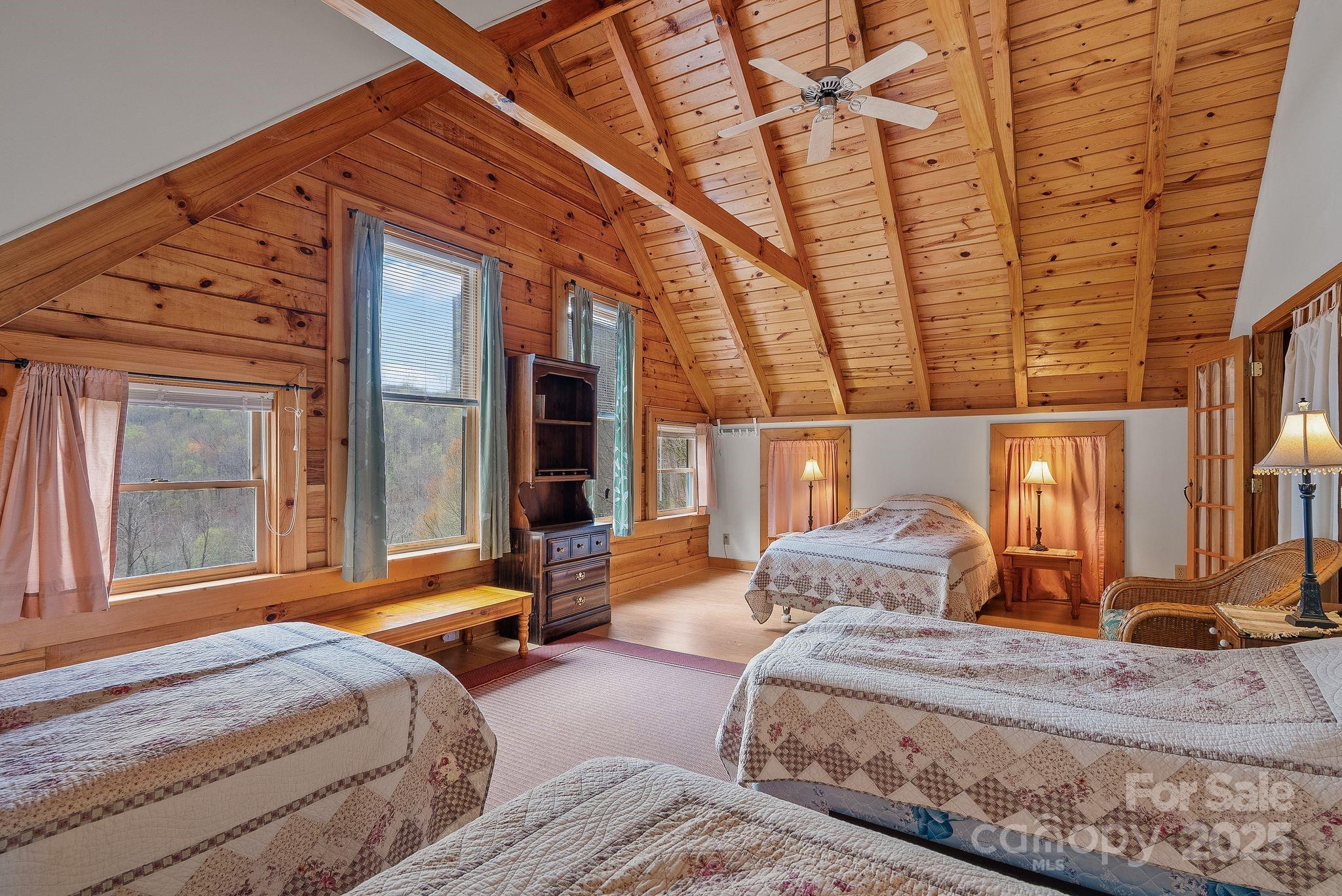 8020 Meadow Fork Road Property Photo 17
