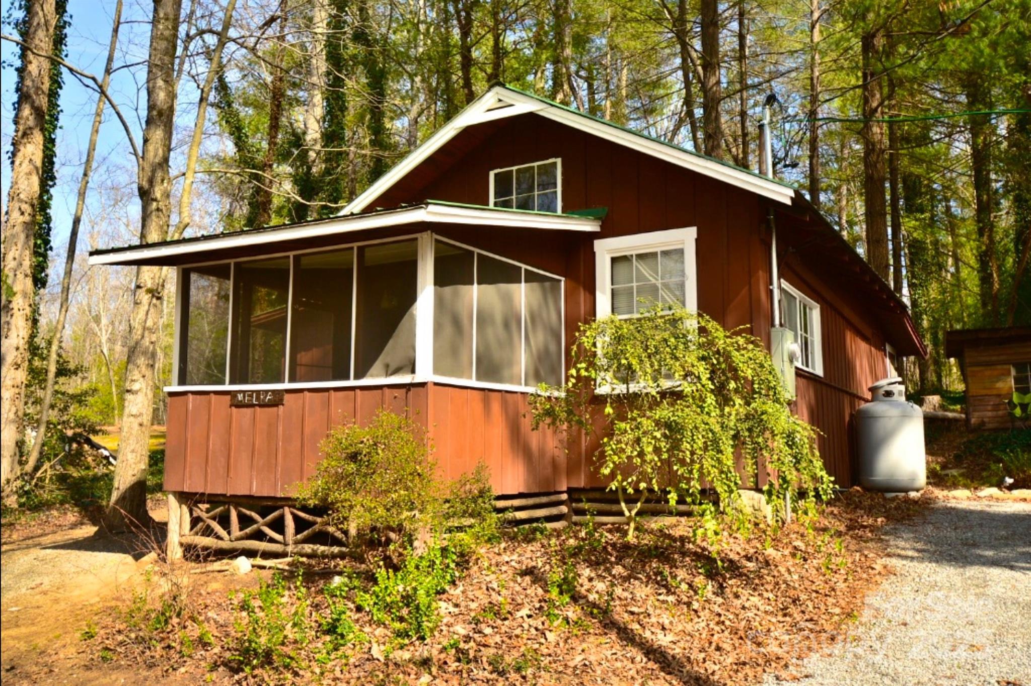 3 & 5 Laurel Ivy Lane Property Photo