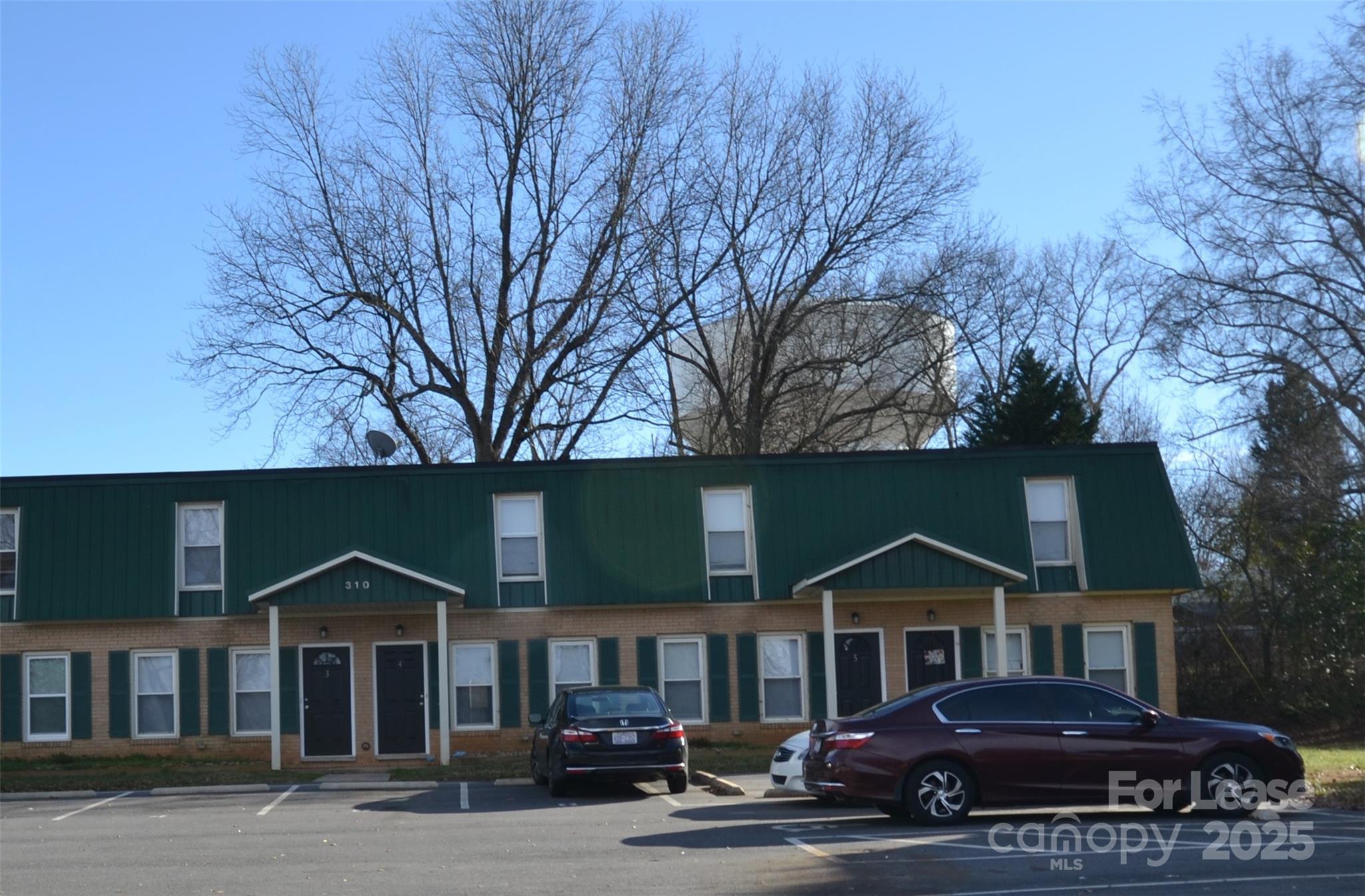 310 W Catawba Avenue 4 Property Photo