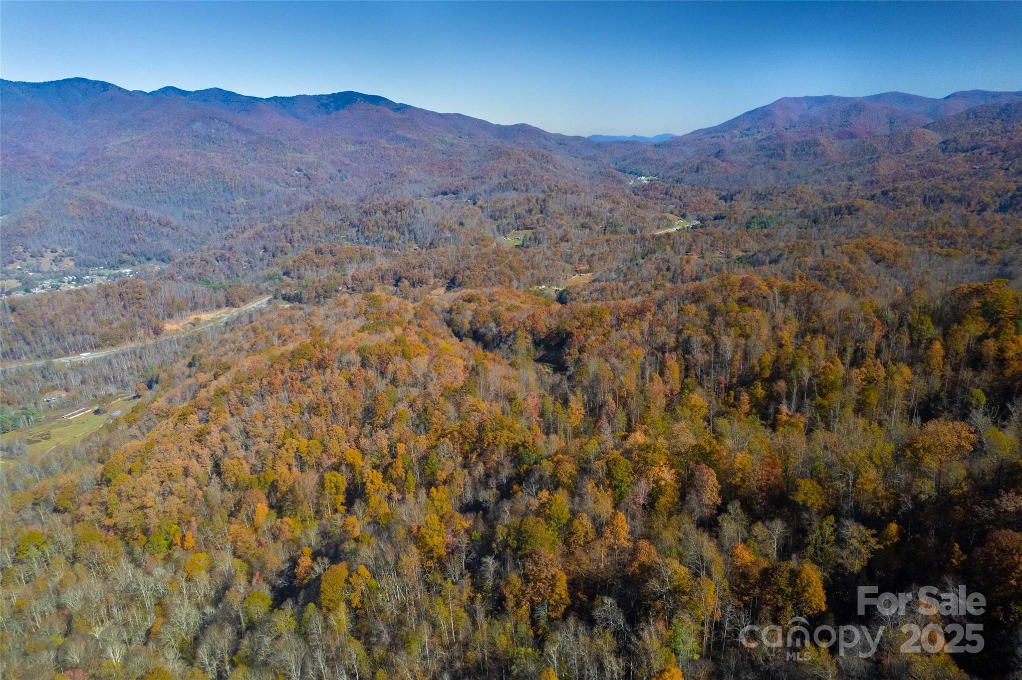 4 Copperhead Cove Property Photo 15