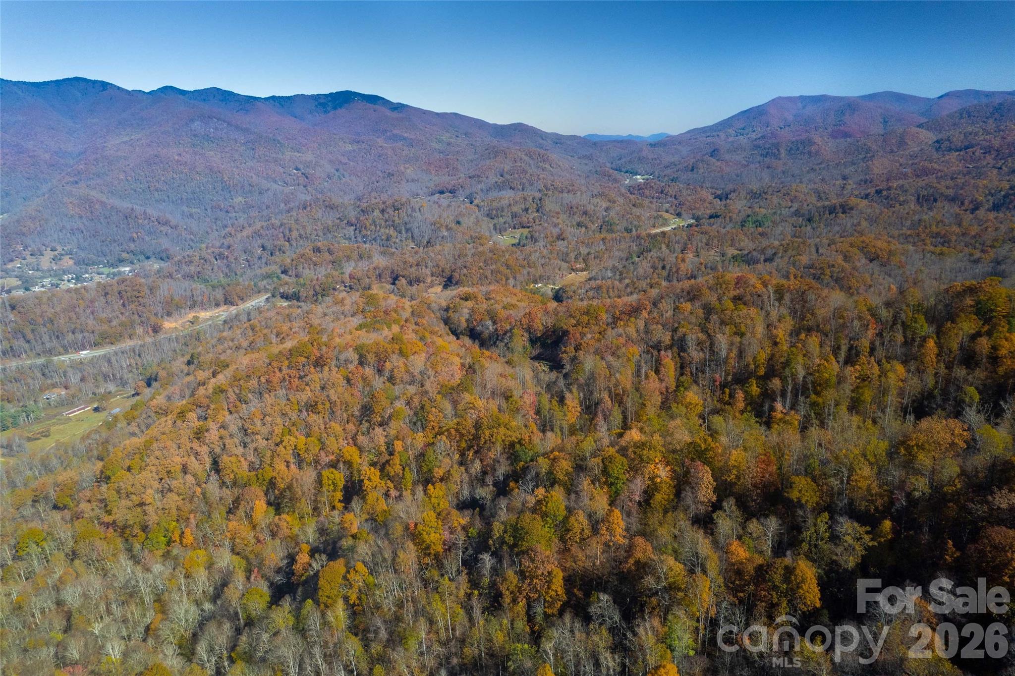 5 Copperhead Cove Property Photo 6