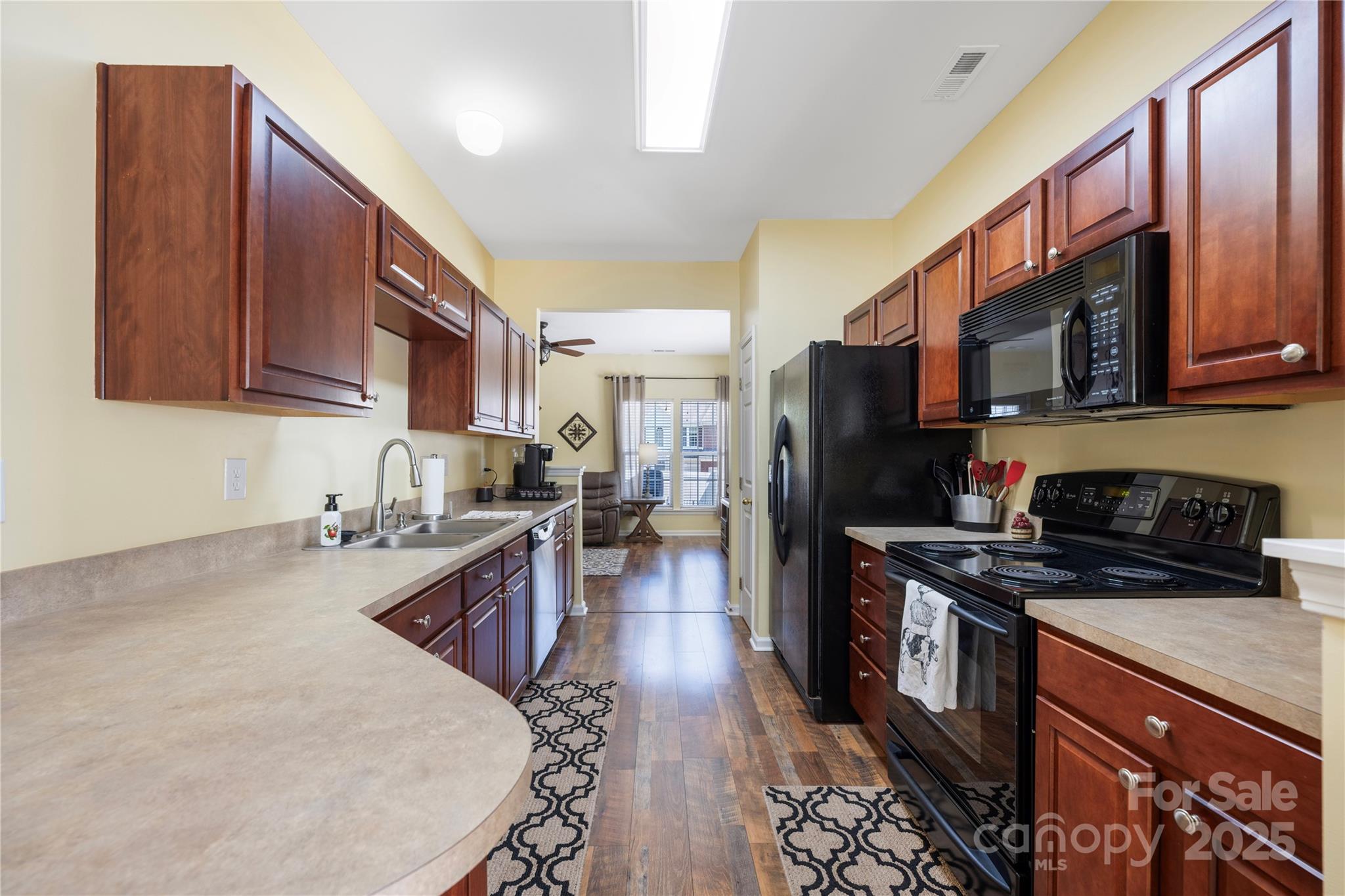 121 Talbert Town Loop Property Photo 10