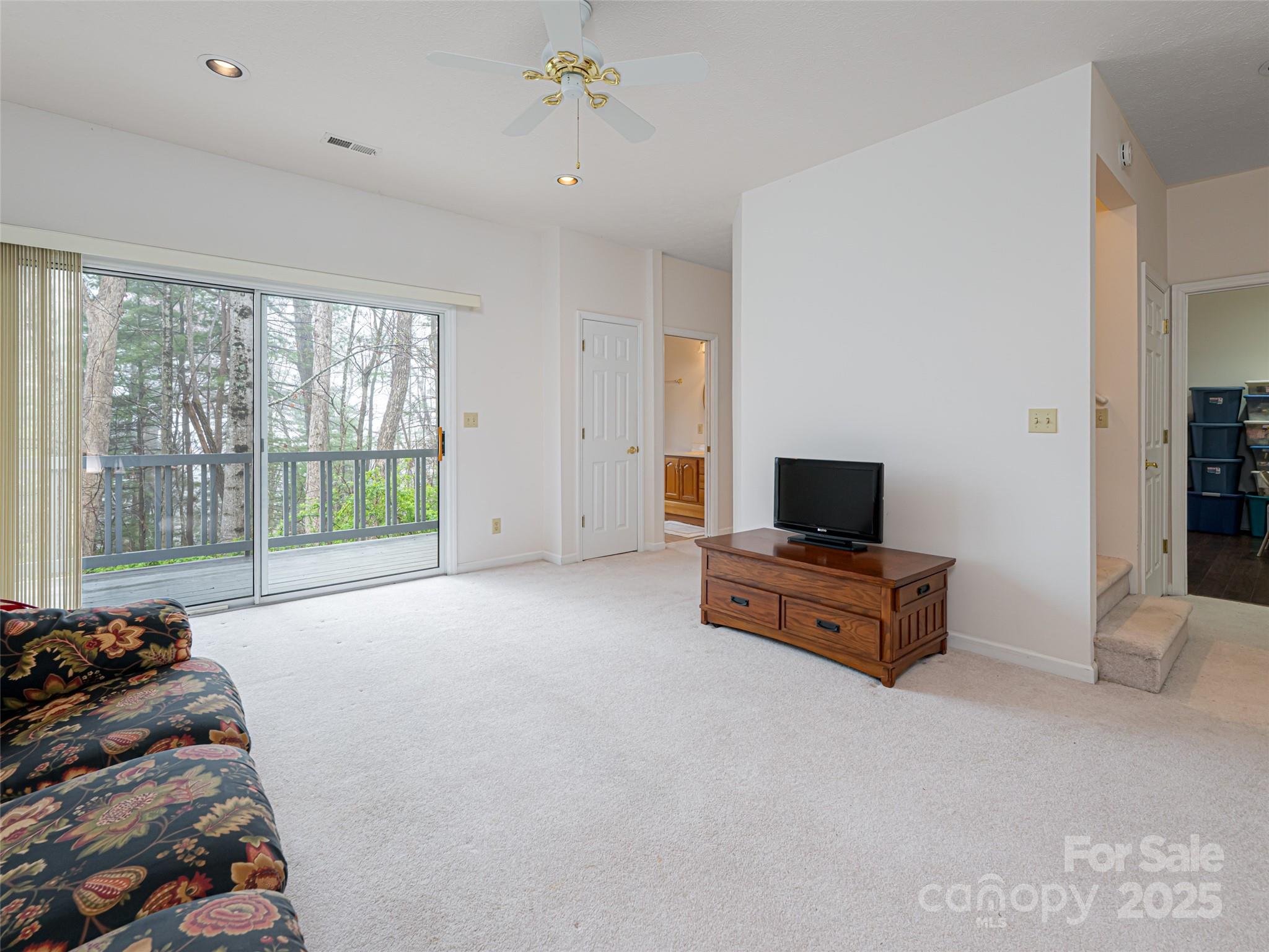 361 Laurel Park Place Property Photo 28