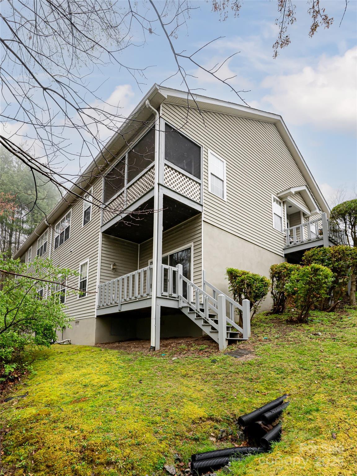 361 Laurel Park Place Property Photo 34