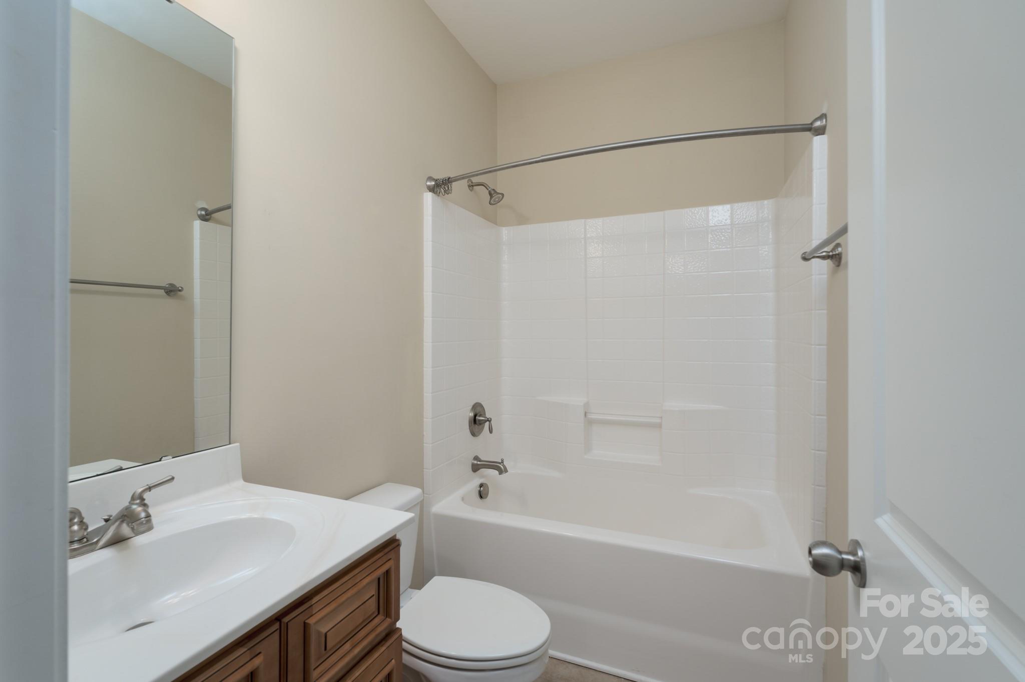 5135 Norway Lane Property Photo 19