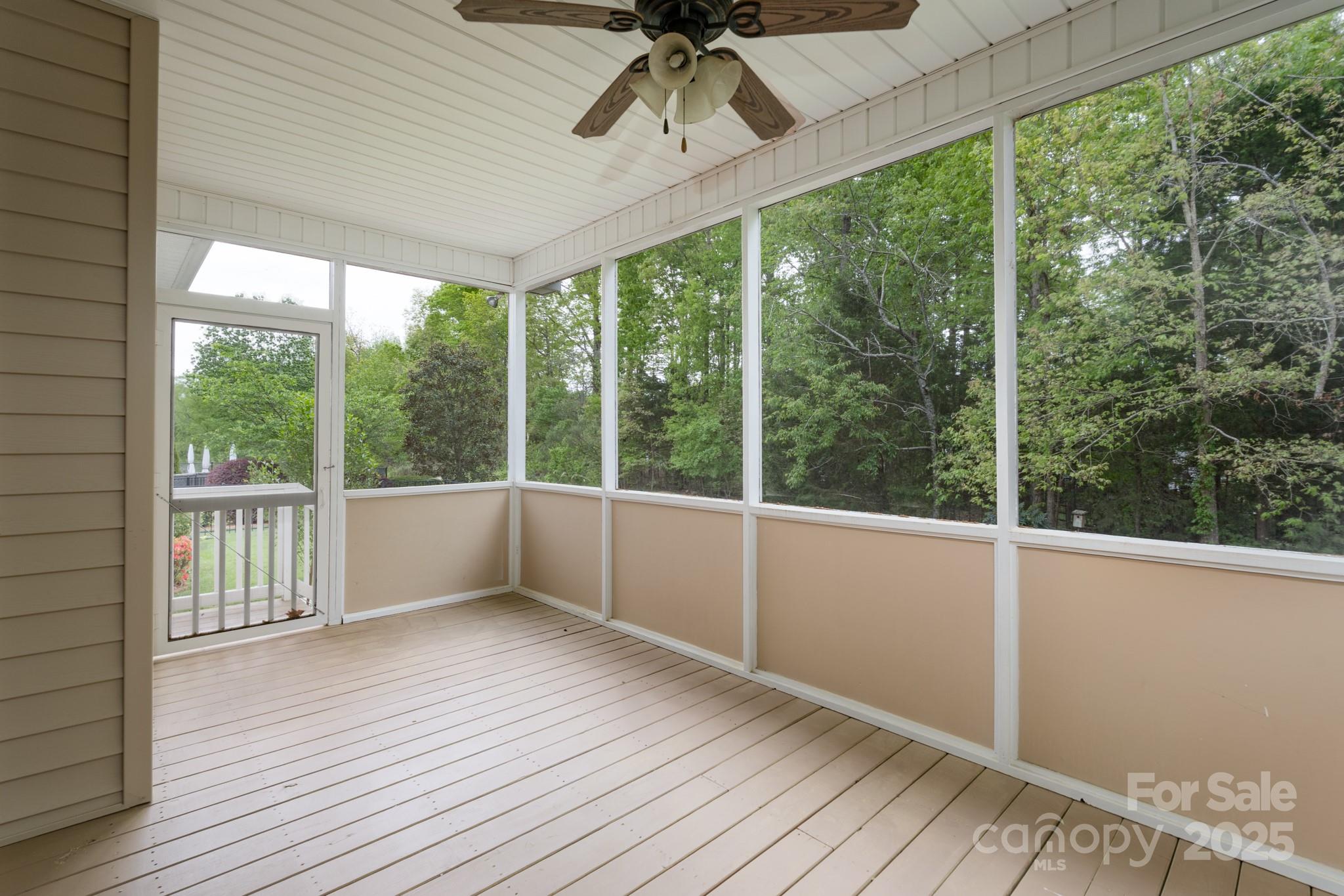 5135 Norway Lane Property Photo 21