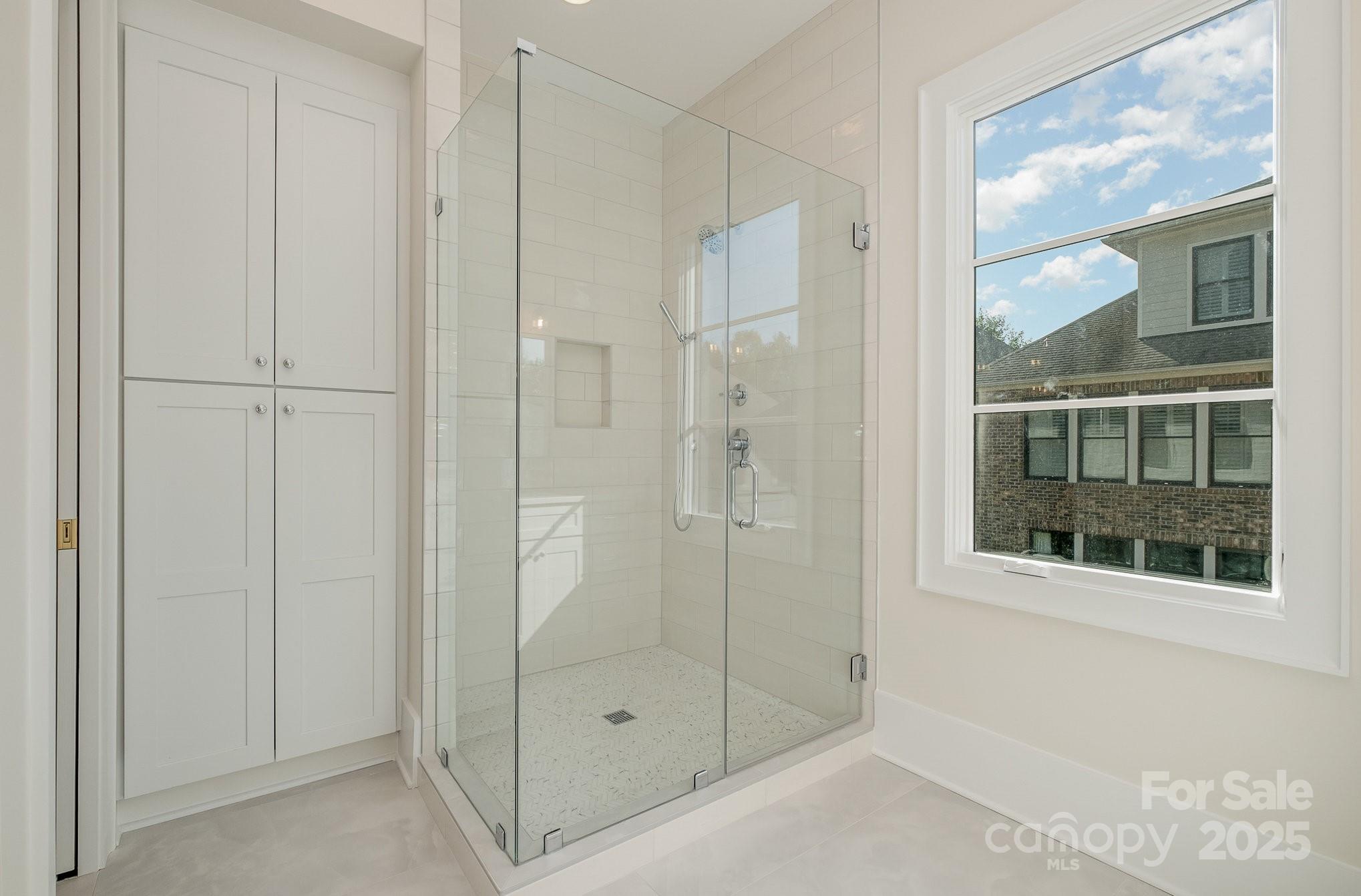 2924 Sharon View Road B Property Photo 24