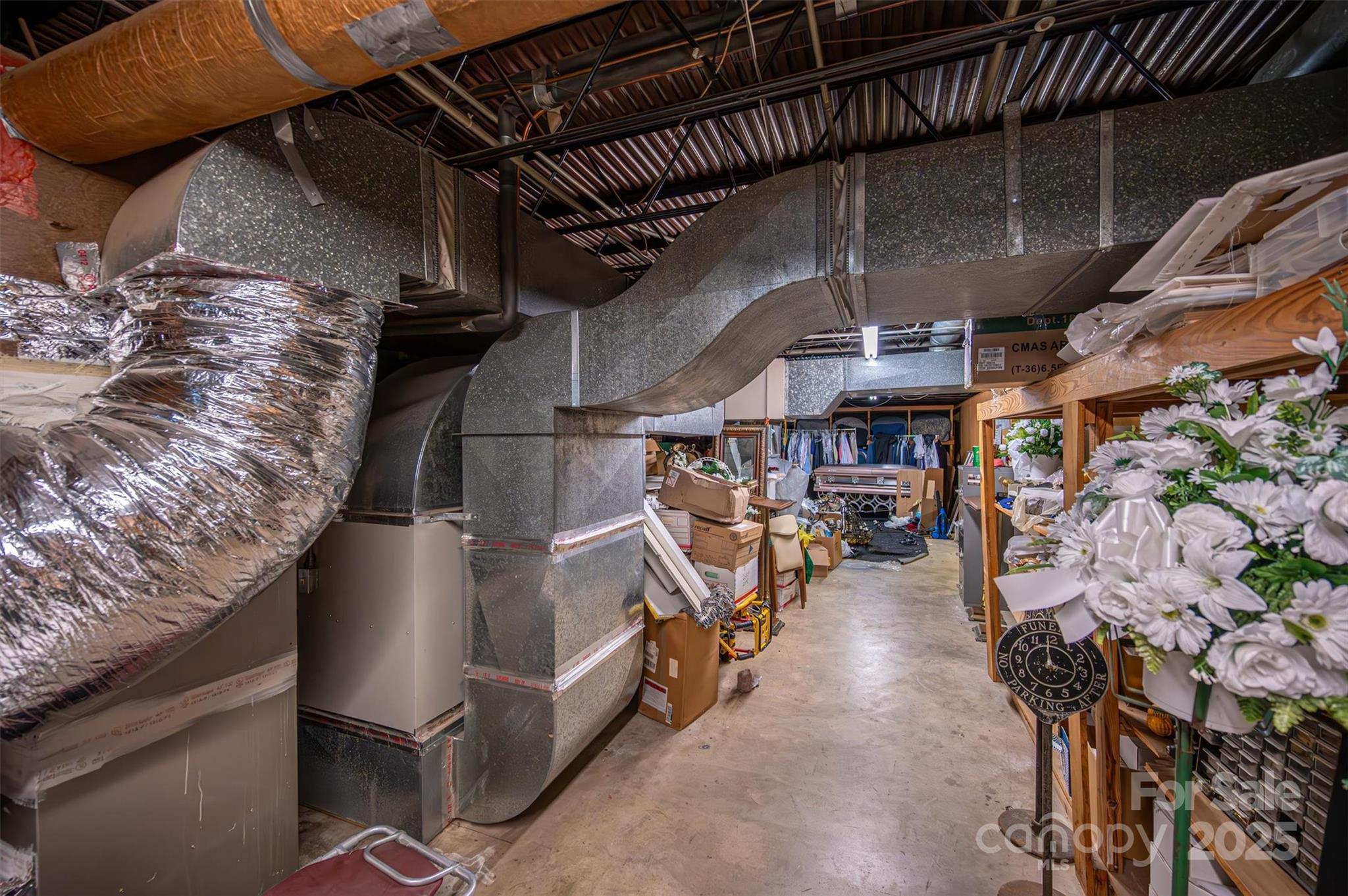 220 S Broad Street Property Photo 38