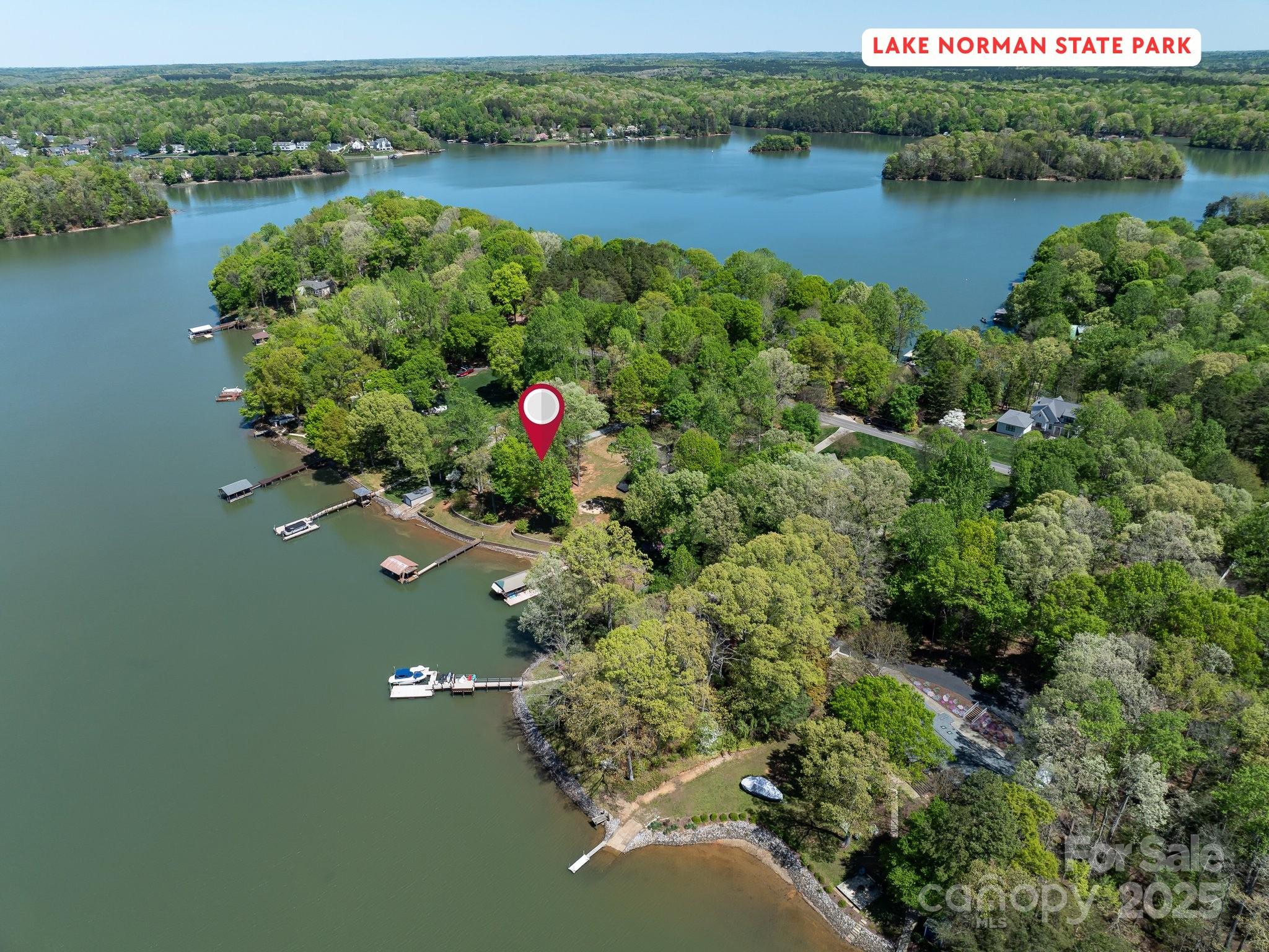 1395 Roundstone Road Property Photo