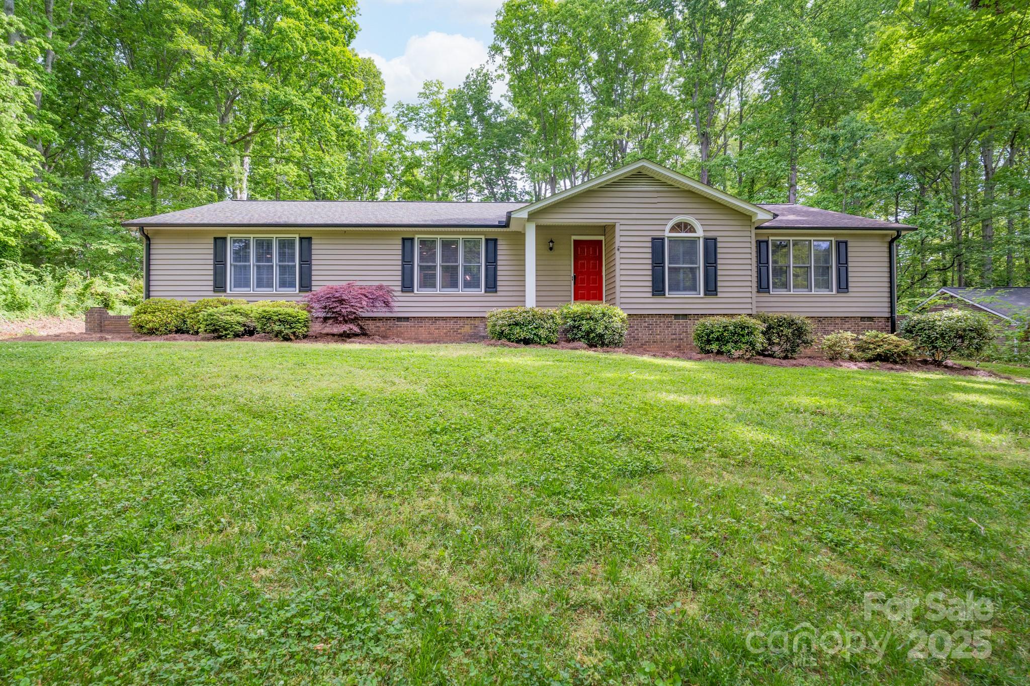 4256 Wood Forest Drive Property Photo