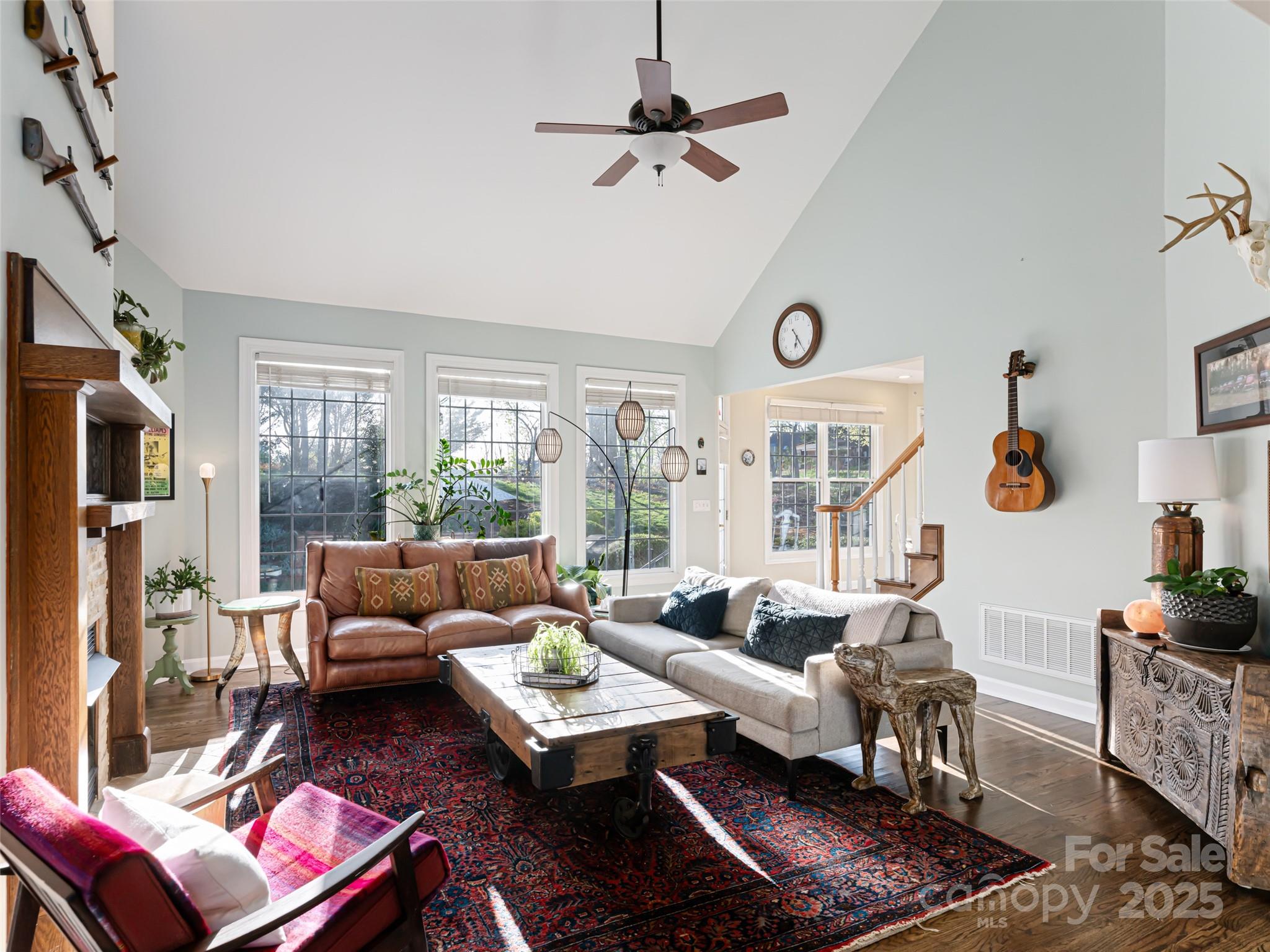 9 Meadow Glen Drive Property Photo 8