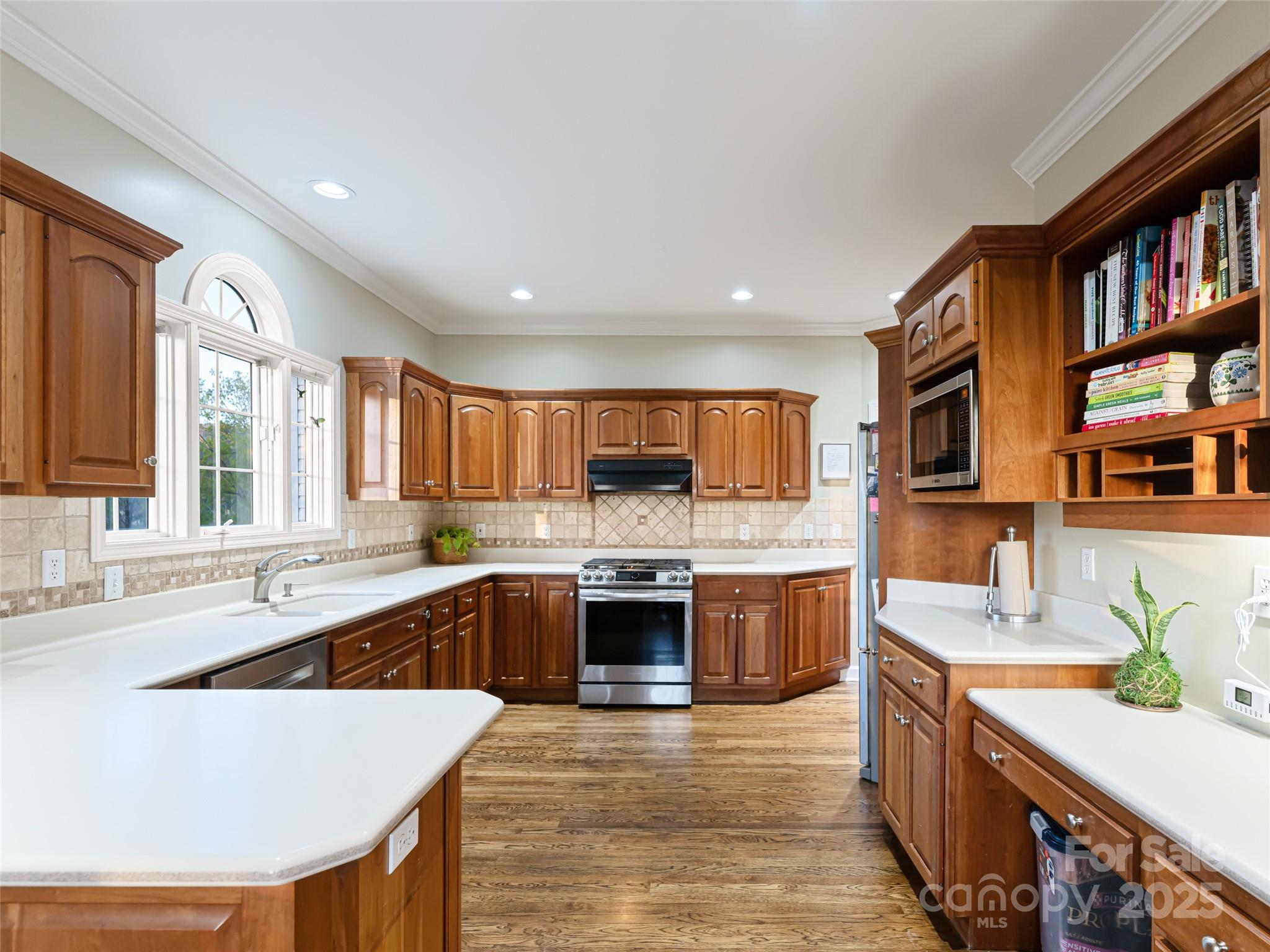 9 Meadow Glen Drive Property Photo 12