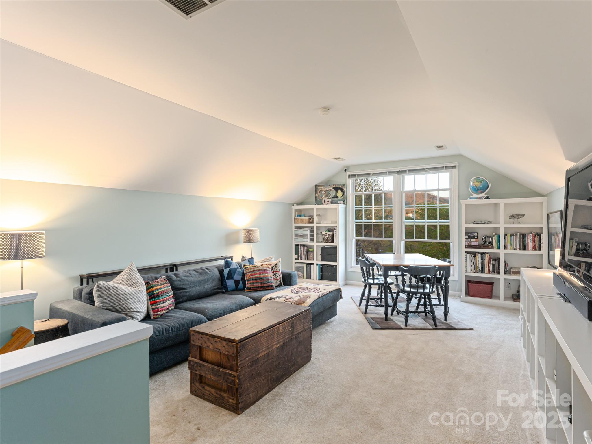 9 Meadow Glen Drive Property Photo 29