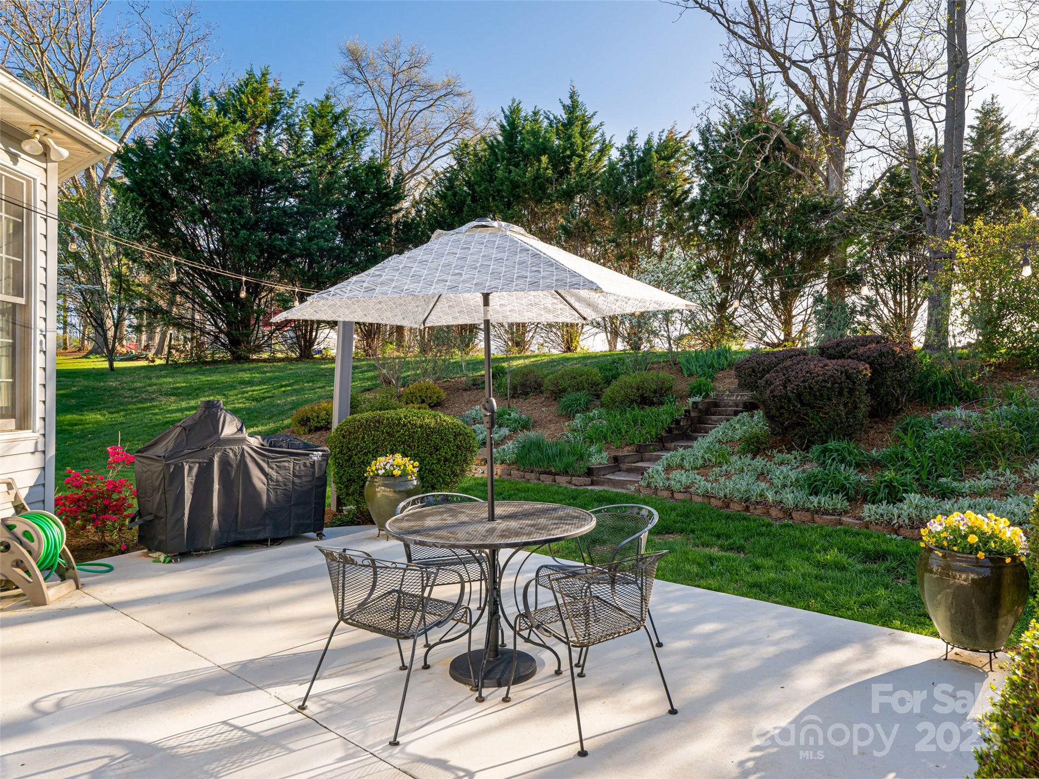 9 Meadow Glen Drive Property Photo 30