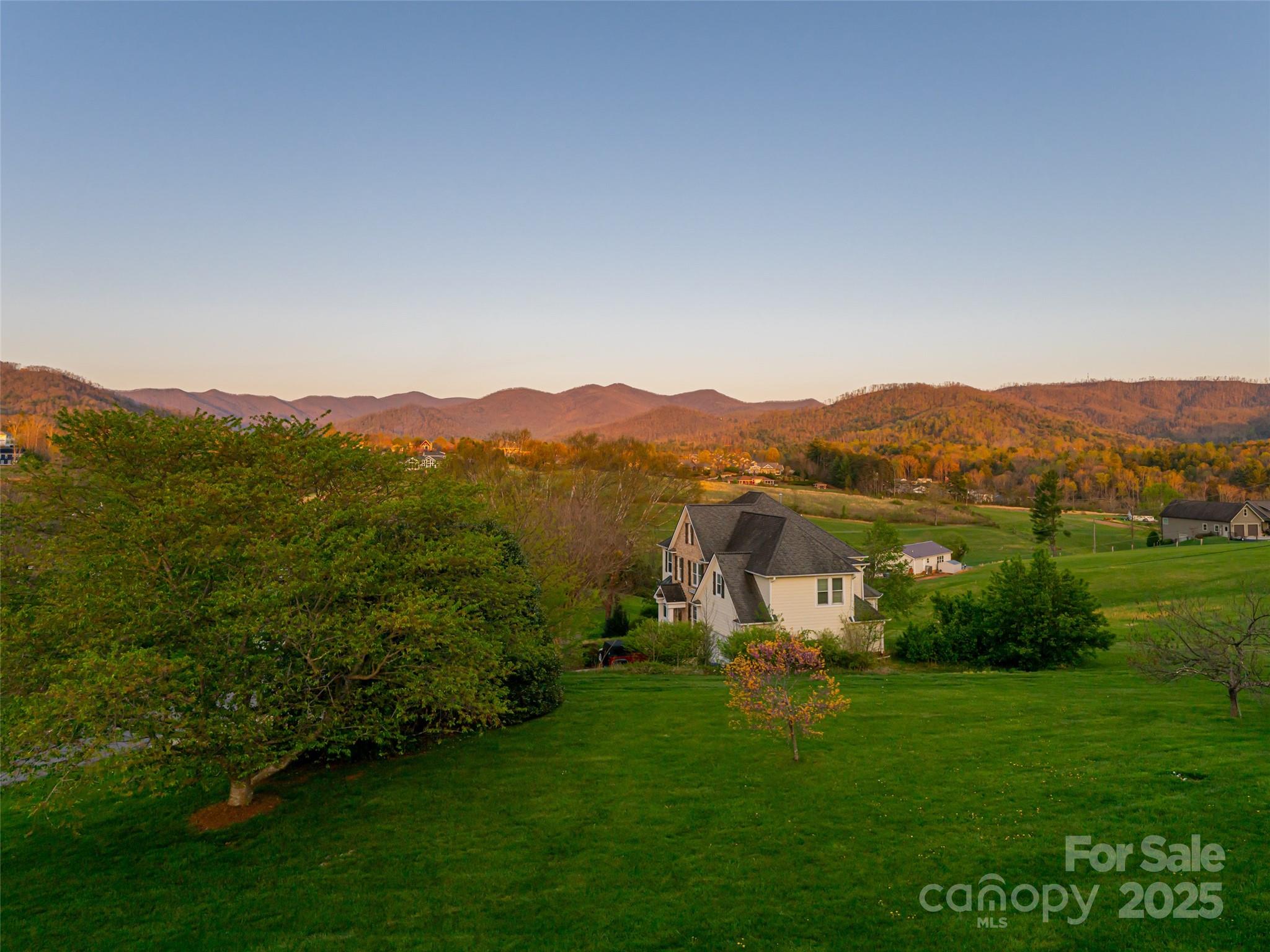 9 Meadow Glen Drive Property Photo 37